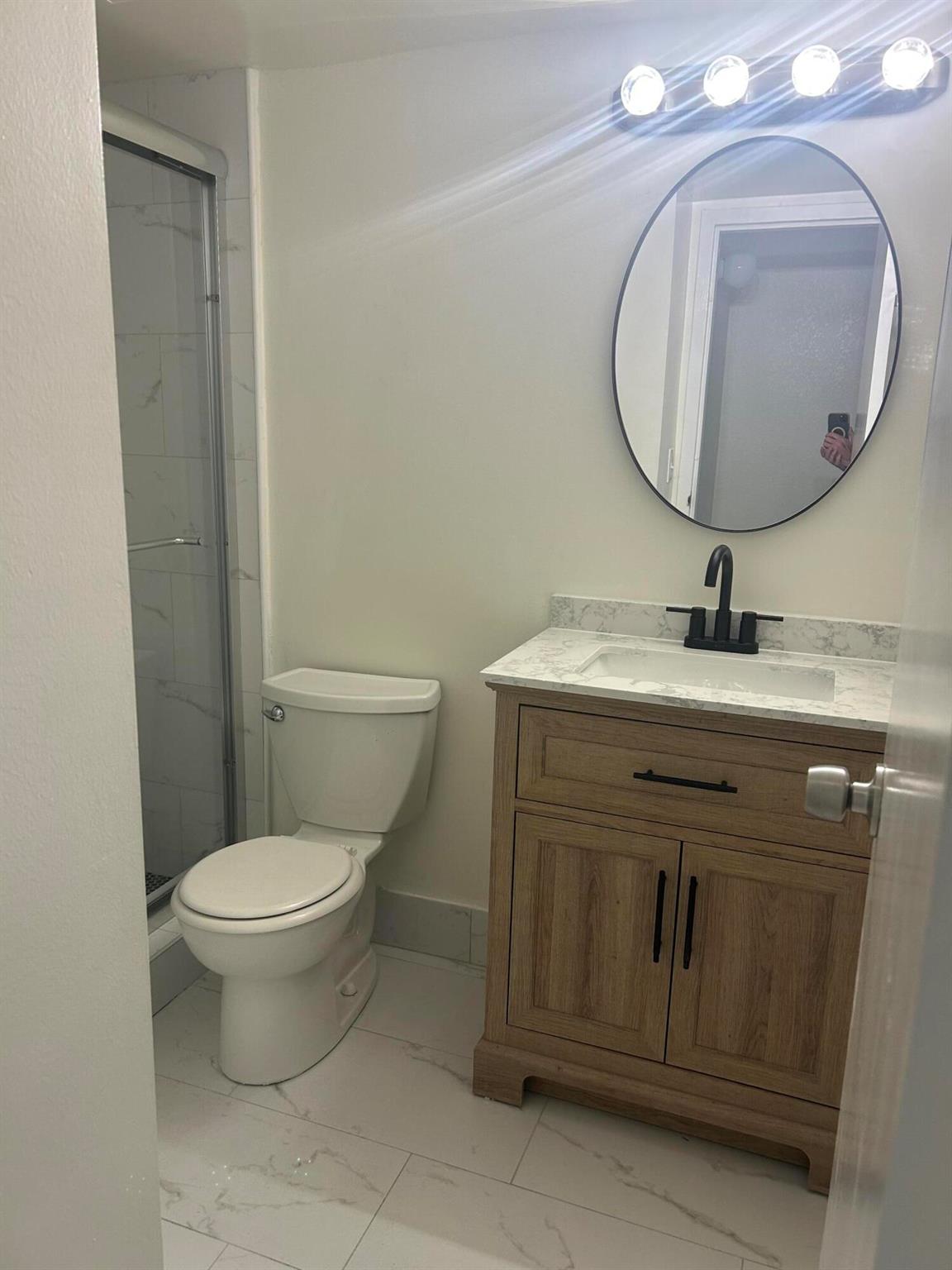 VILLAGES OF ORIOLE ABBEY CONDO - Residential Lease