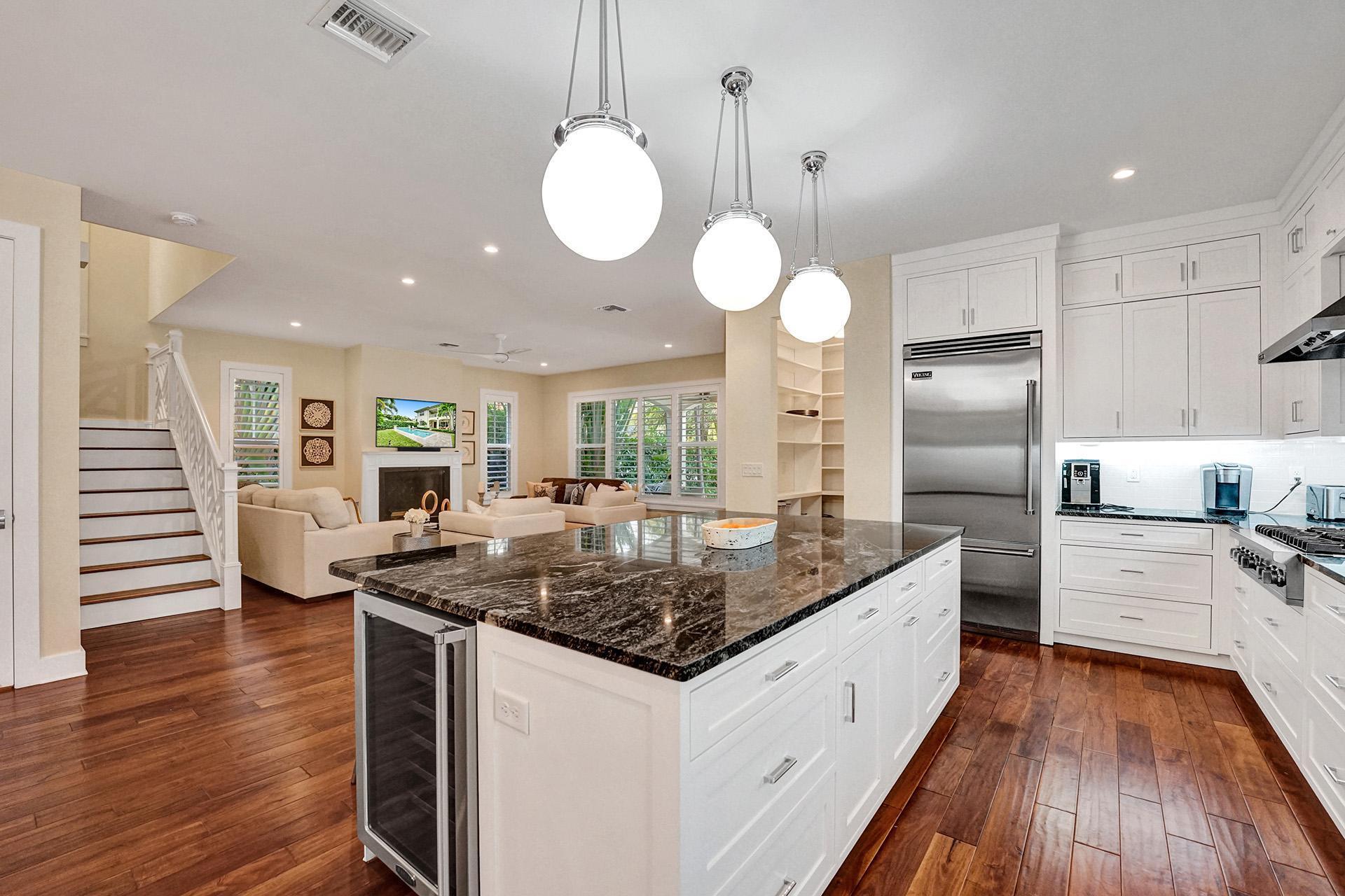 DELRAY TOWN OF - Residential