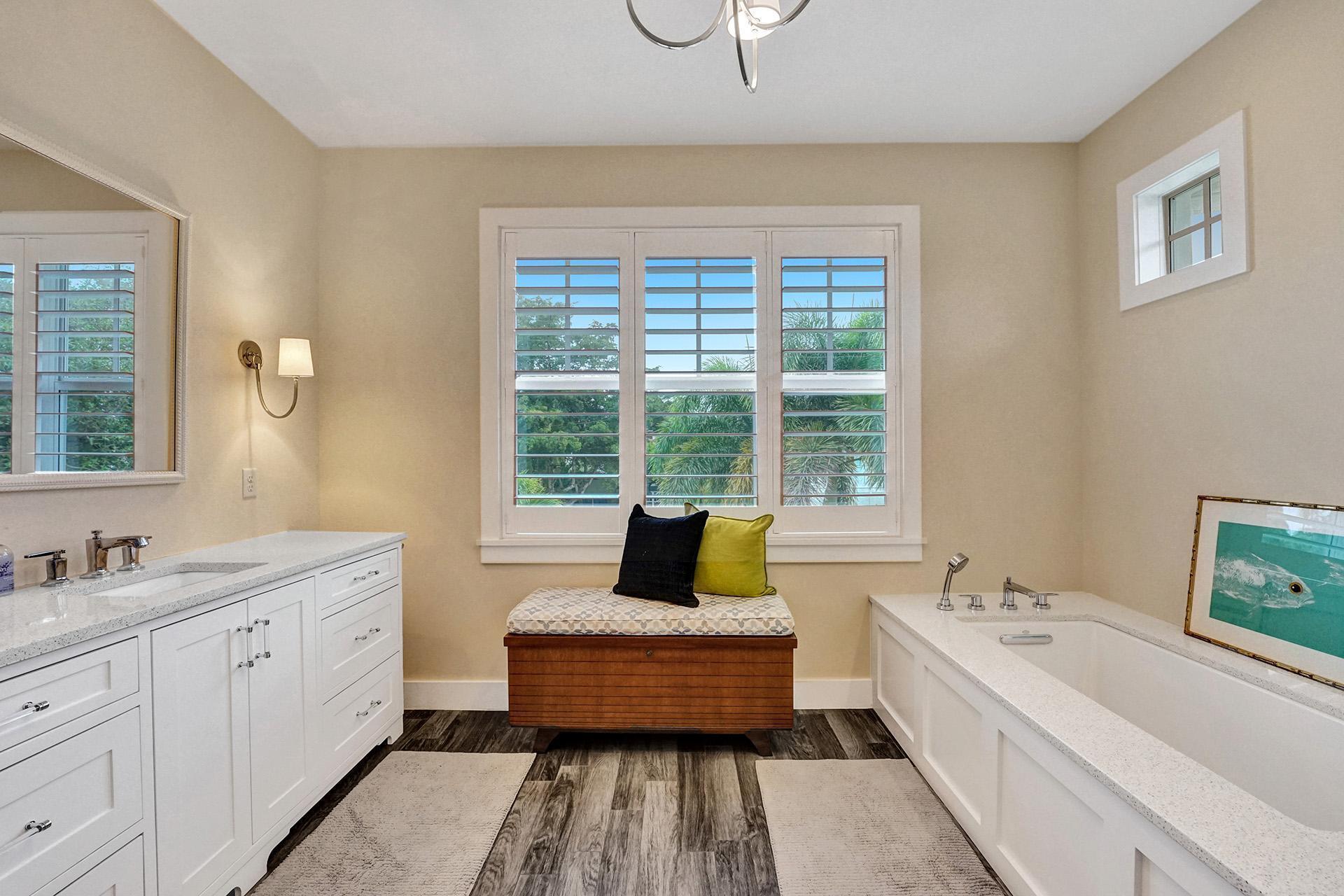 DELRAY TOWN OF - Residential