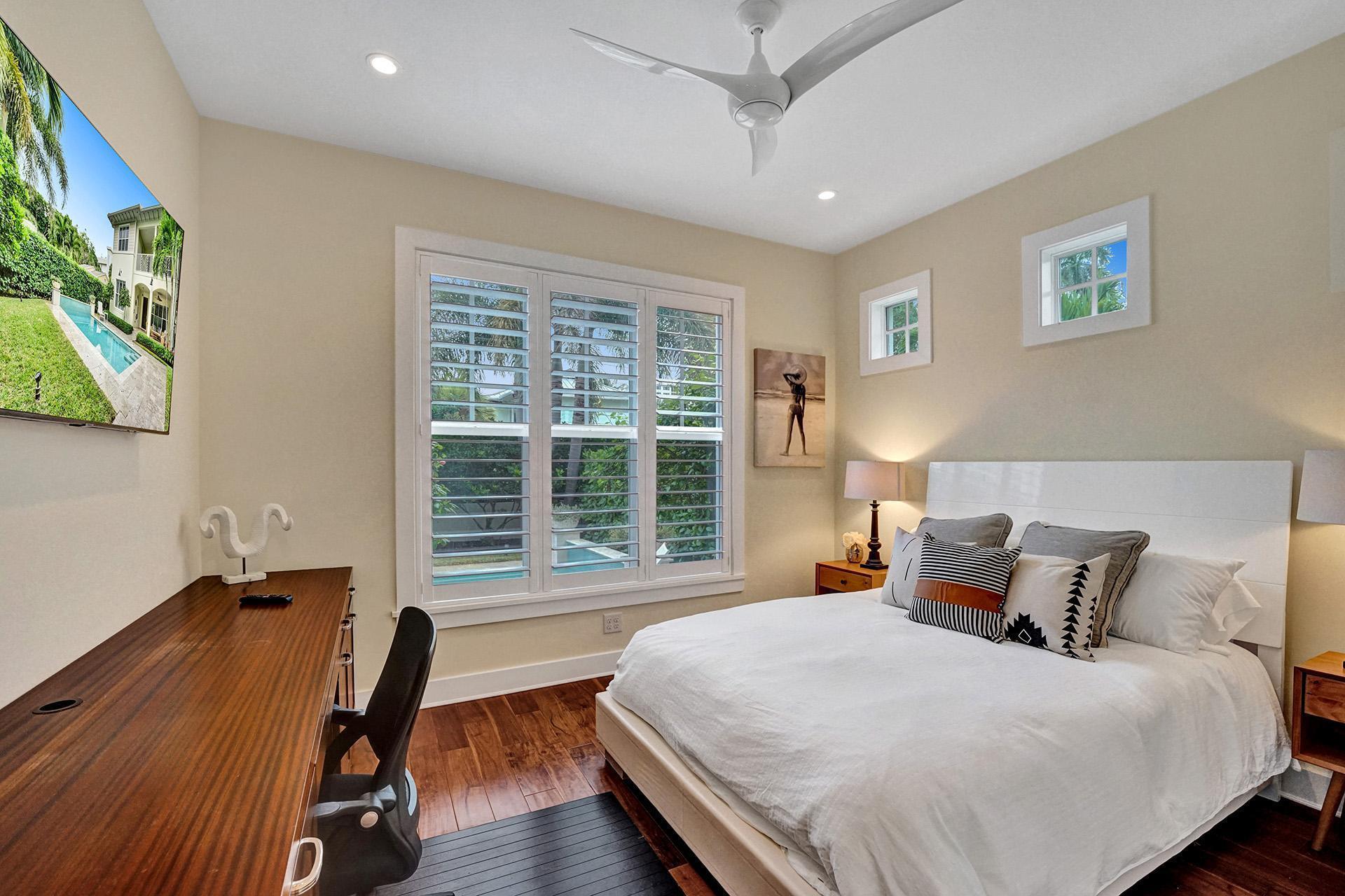 DELRAY TOWN OF - Residential