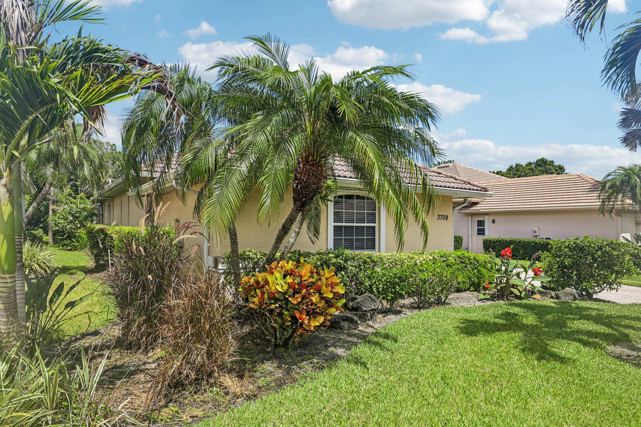 3709 NW Royal Oak Drive