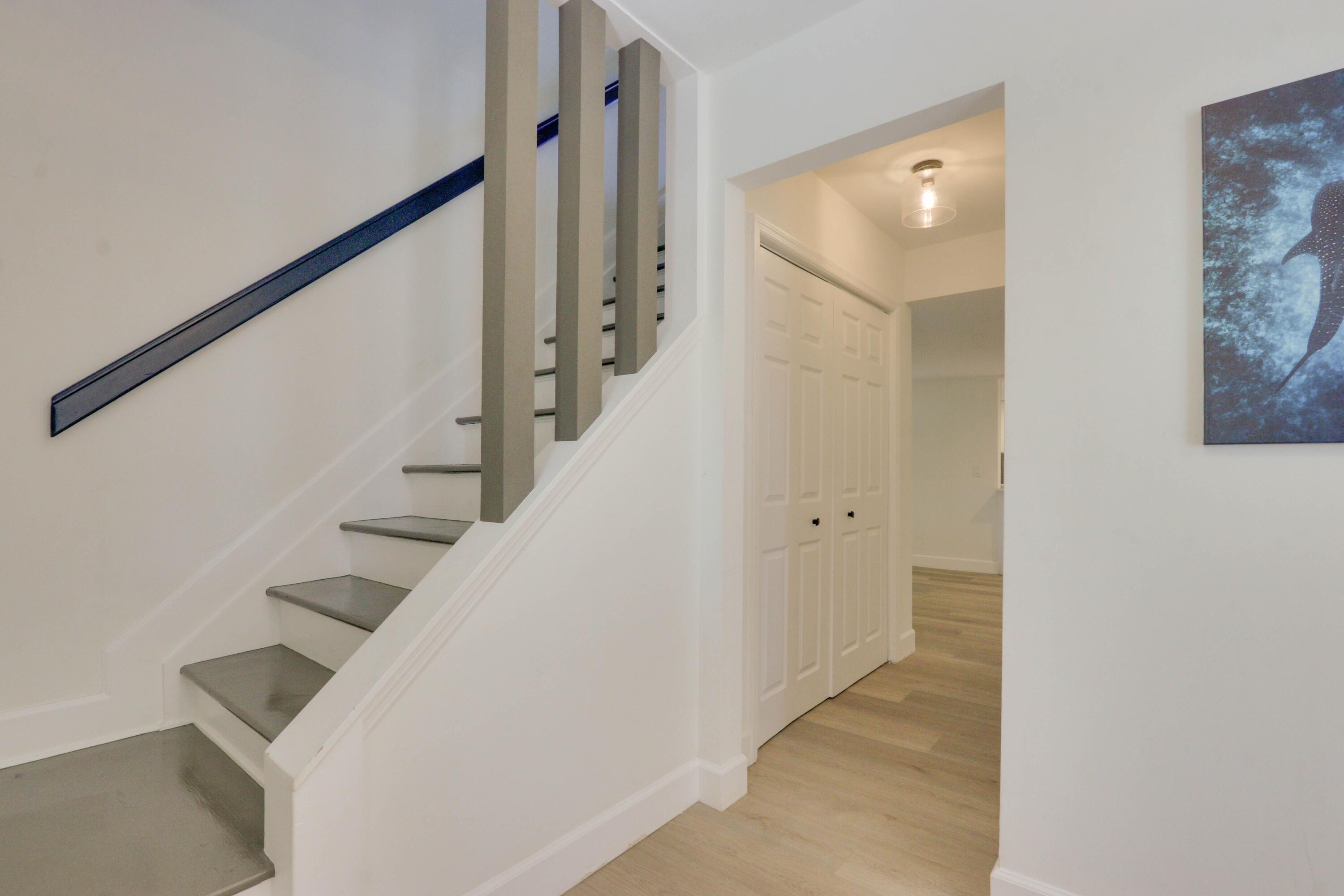 LAKE CLARKE TERR - Residential