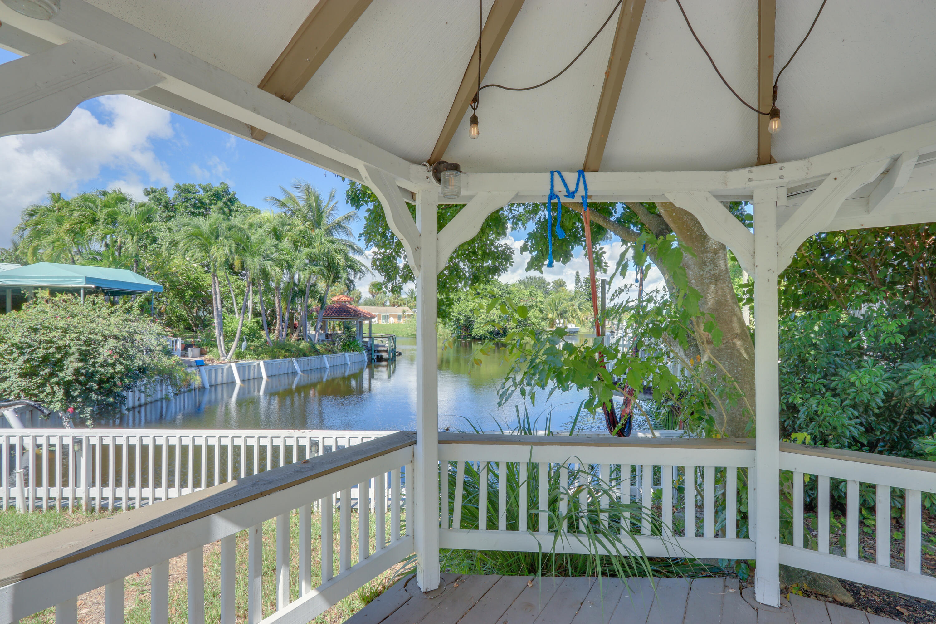 LAKE CLARKE TERR - Residential