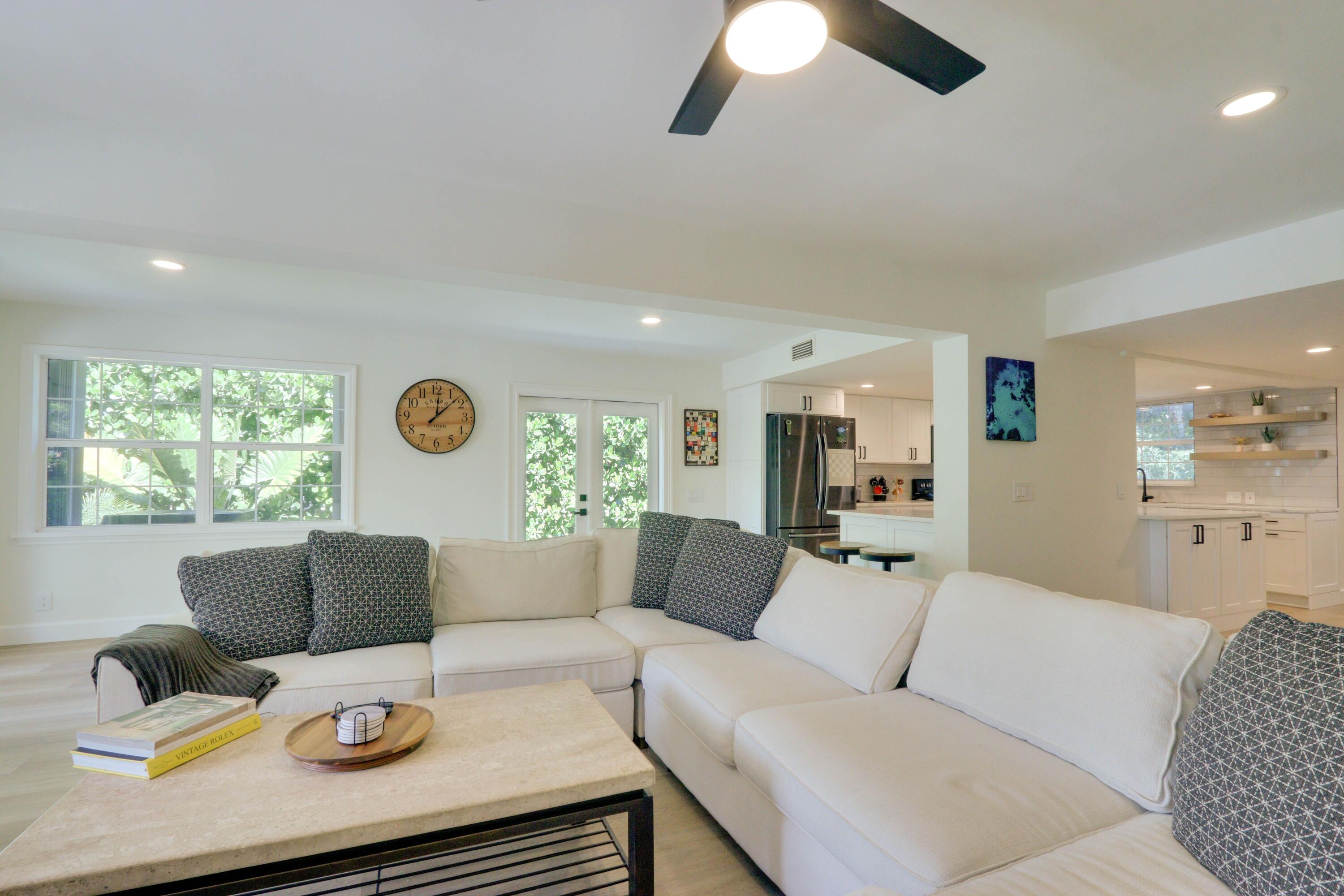 LAKE CLARKE TERR - Residential
