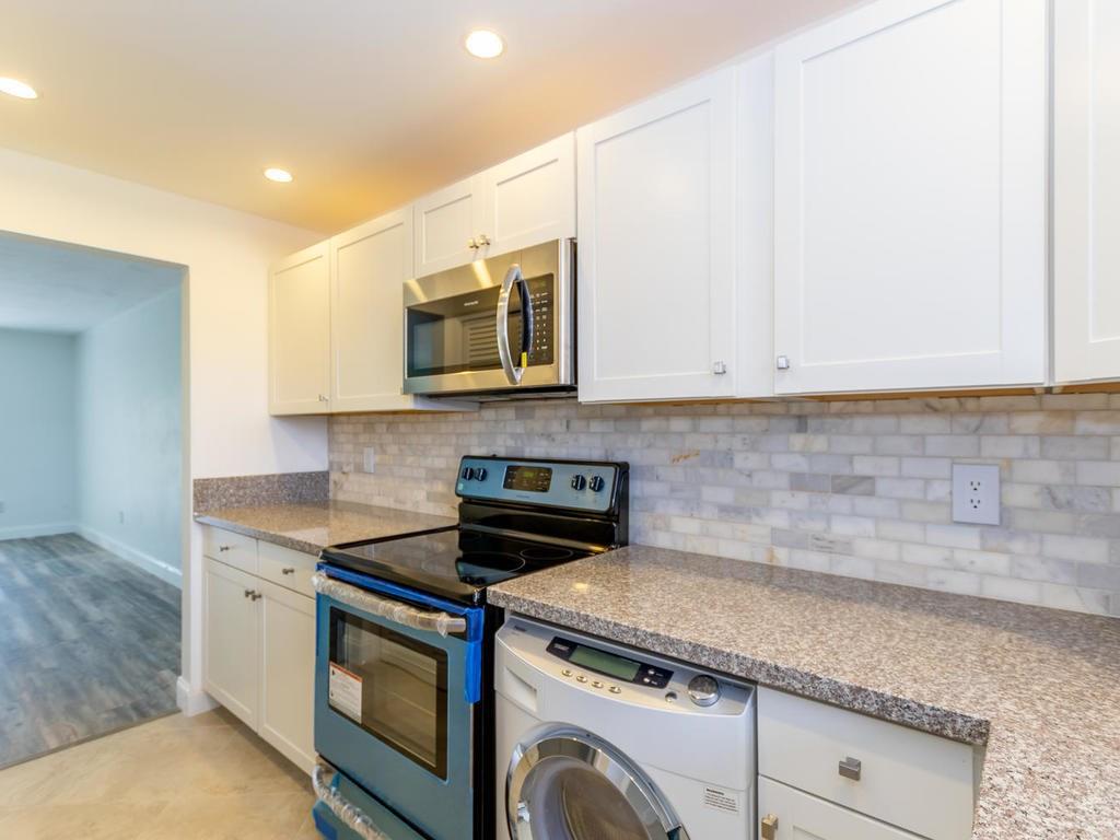 BOCA GRANADA WEST - Residential