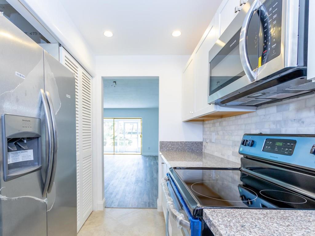 BOCA GRANADA WEST - Residential