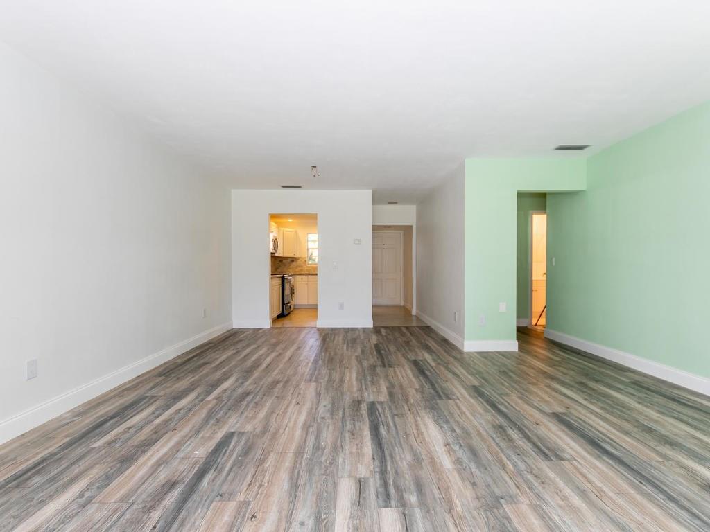 BOCA GRANADA WEST - Residential