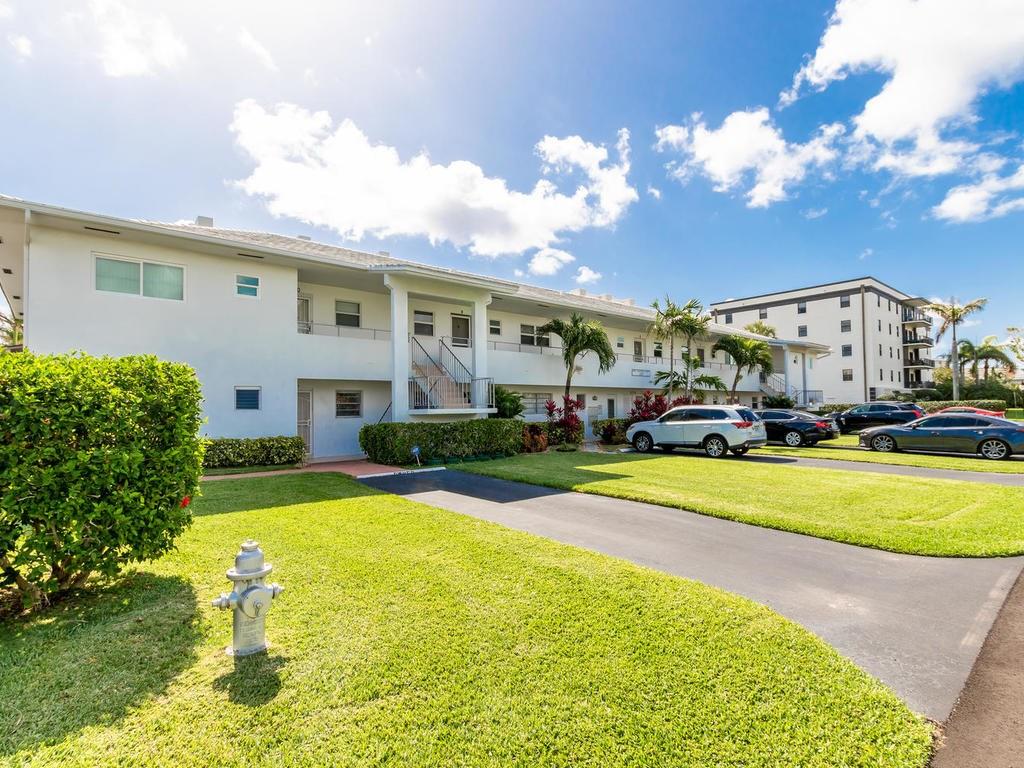 BOCA GRANADA WEST - Residential