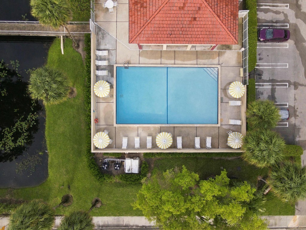 Photo of 3668 N UNIVERSITY Drive #D-7, Coral Springs, FL 33065 (MLS # B26080086)
