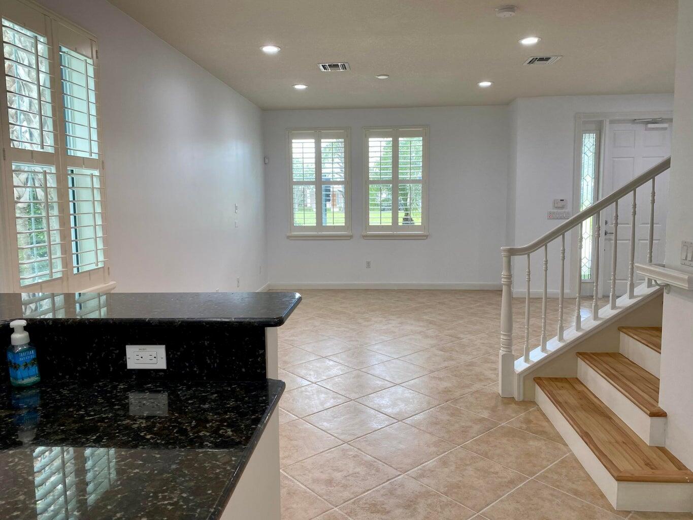 1422 S Jeaga Drive