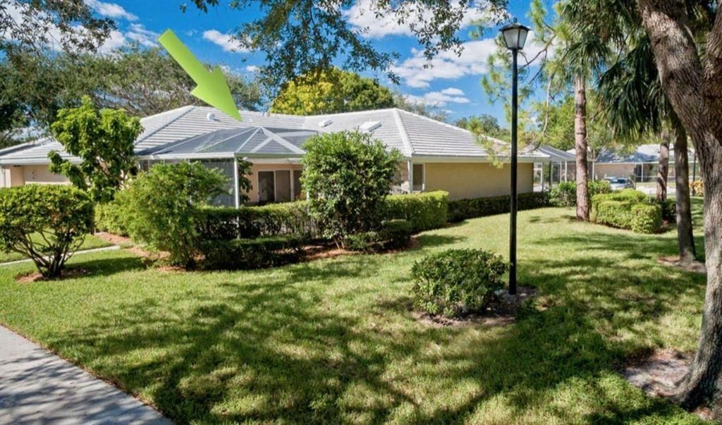 Photo of 4603 Lakemont Court, Palm Beach Gardens, FL 33403 (MLS # R10771226)