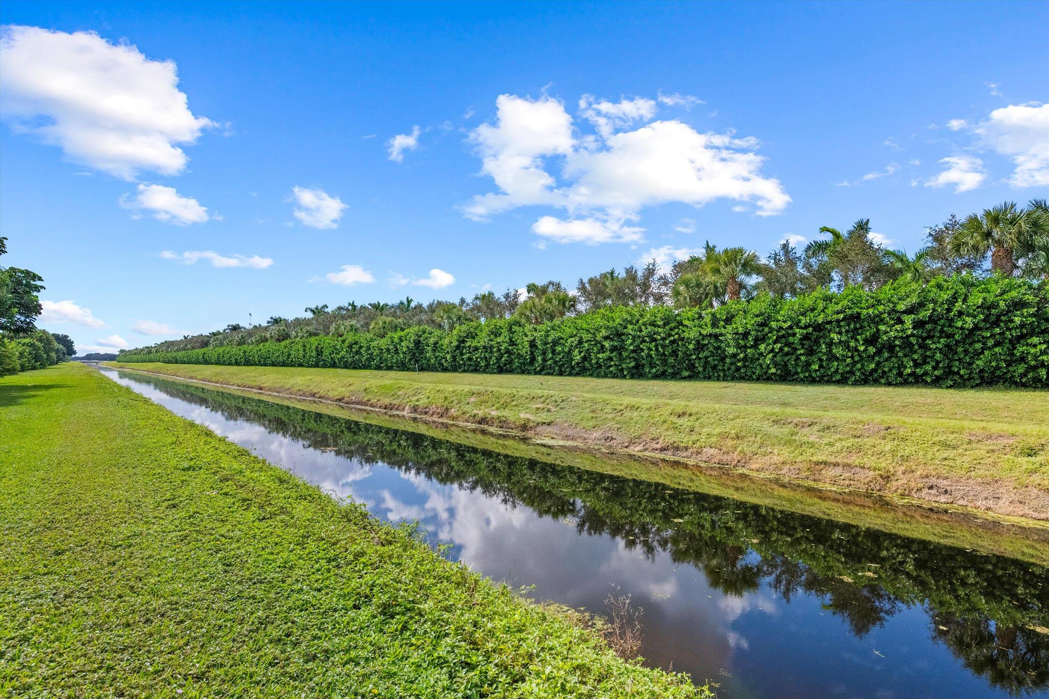 EMERALD POINTE 2 - Residential