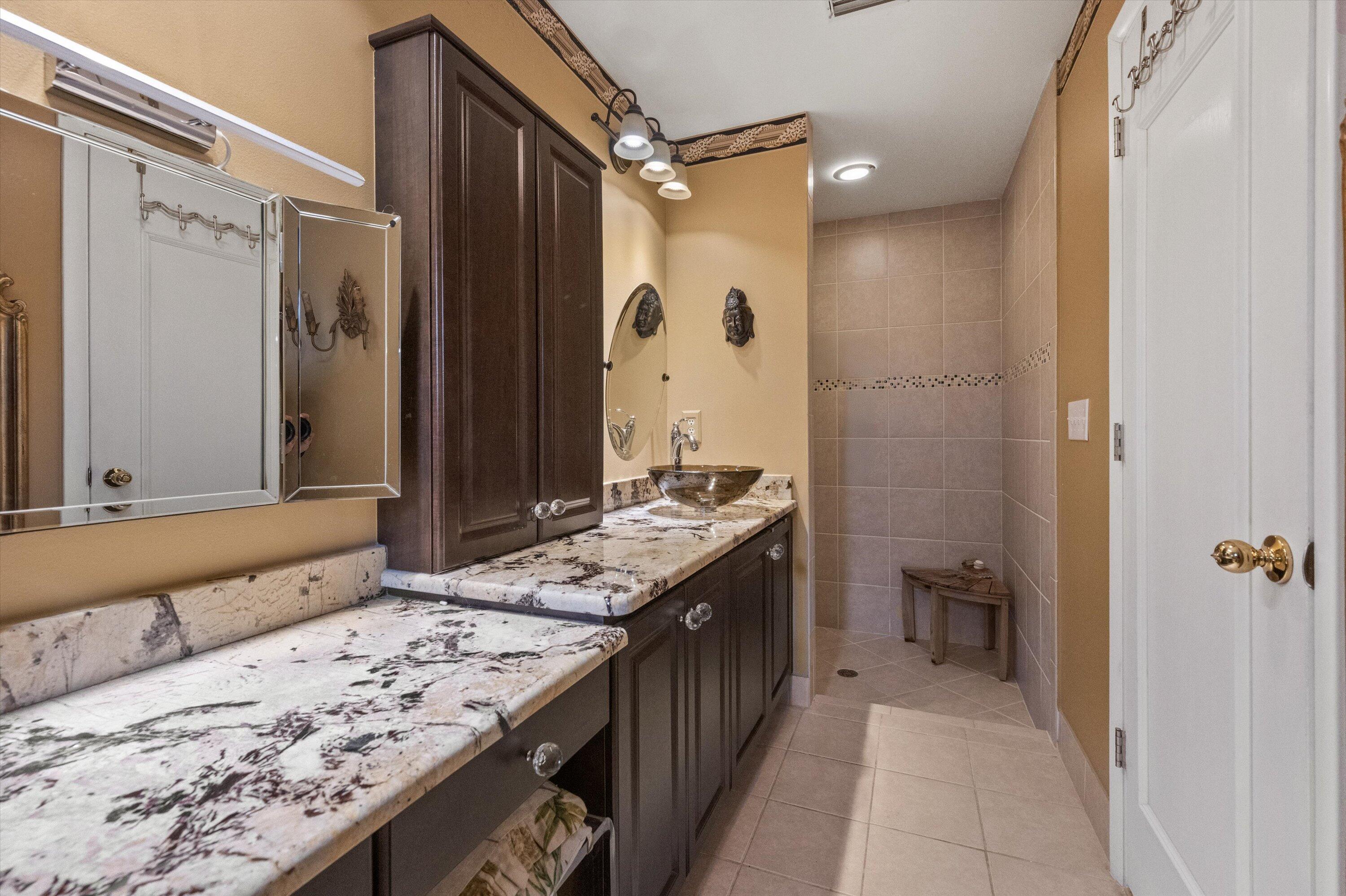 EMERALD POINTE 2 - Residential