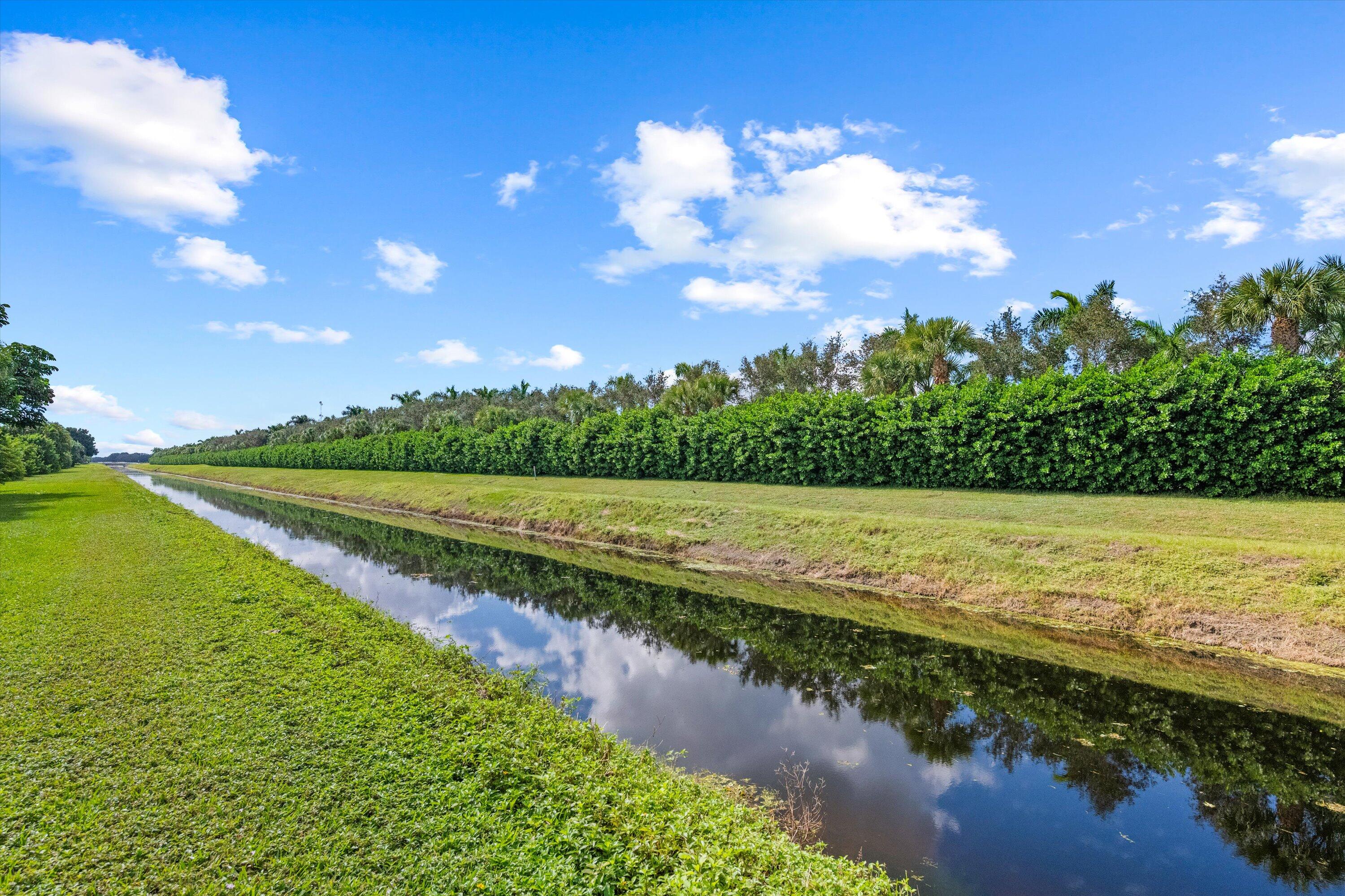 EMERALD POINTE 2 - Residential