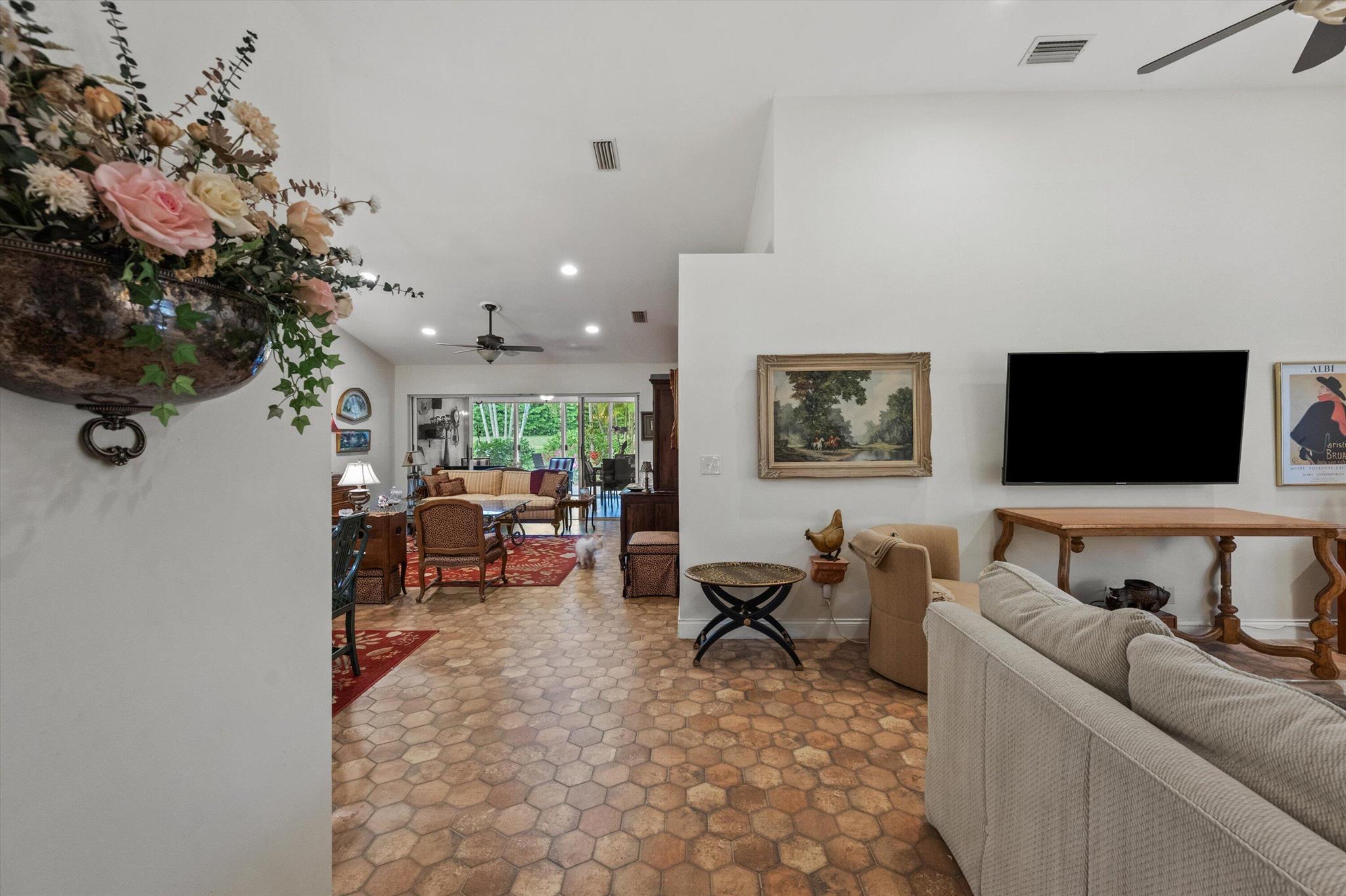 EMERALD POINTE 2 - Residential