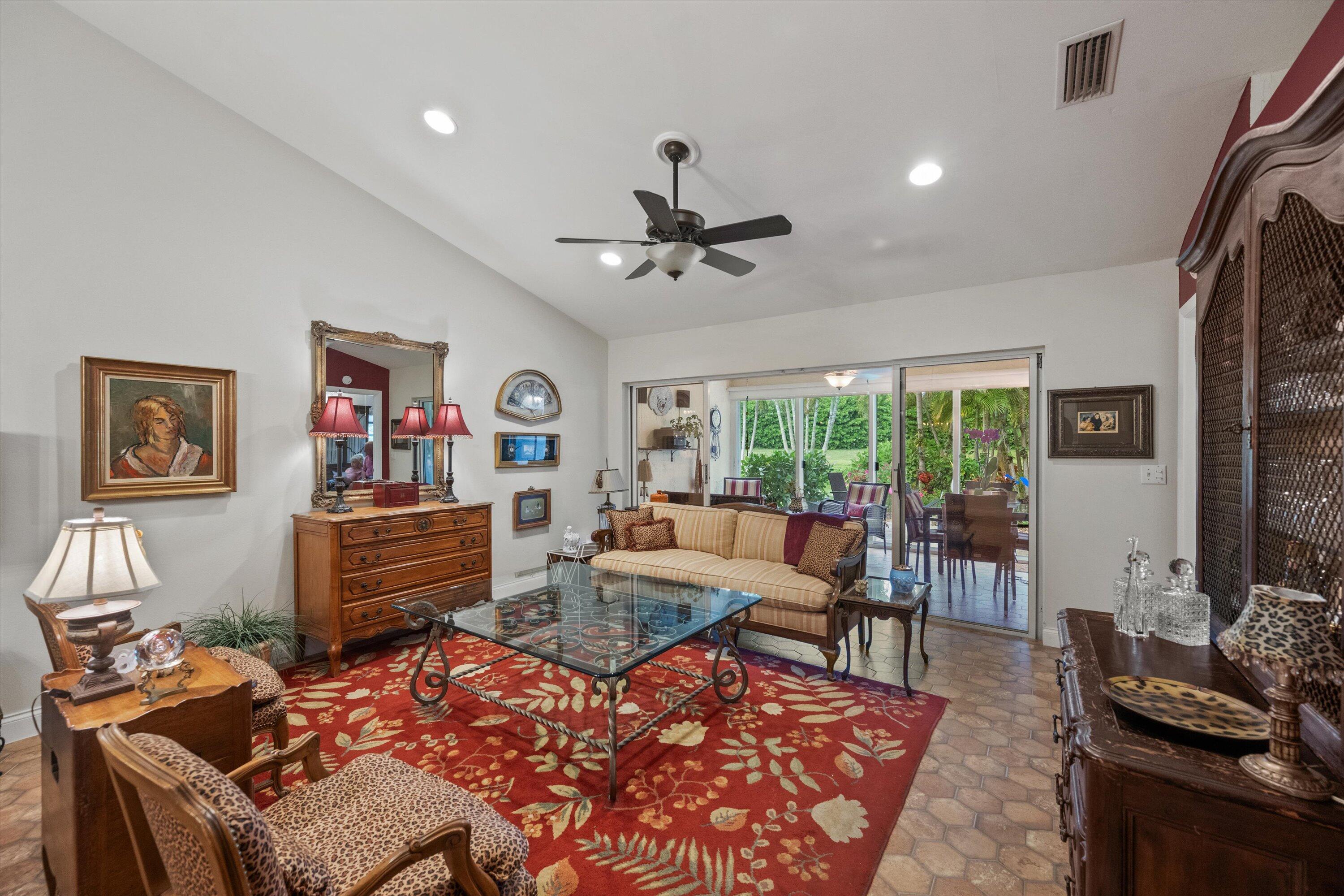 EMERALD POINTE 2 - Residential