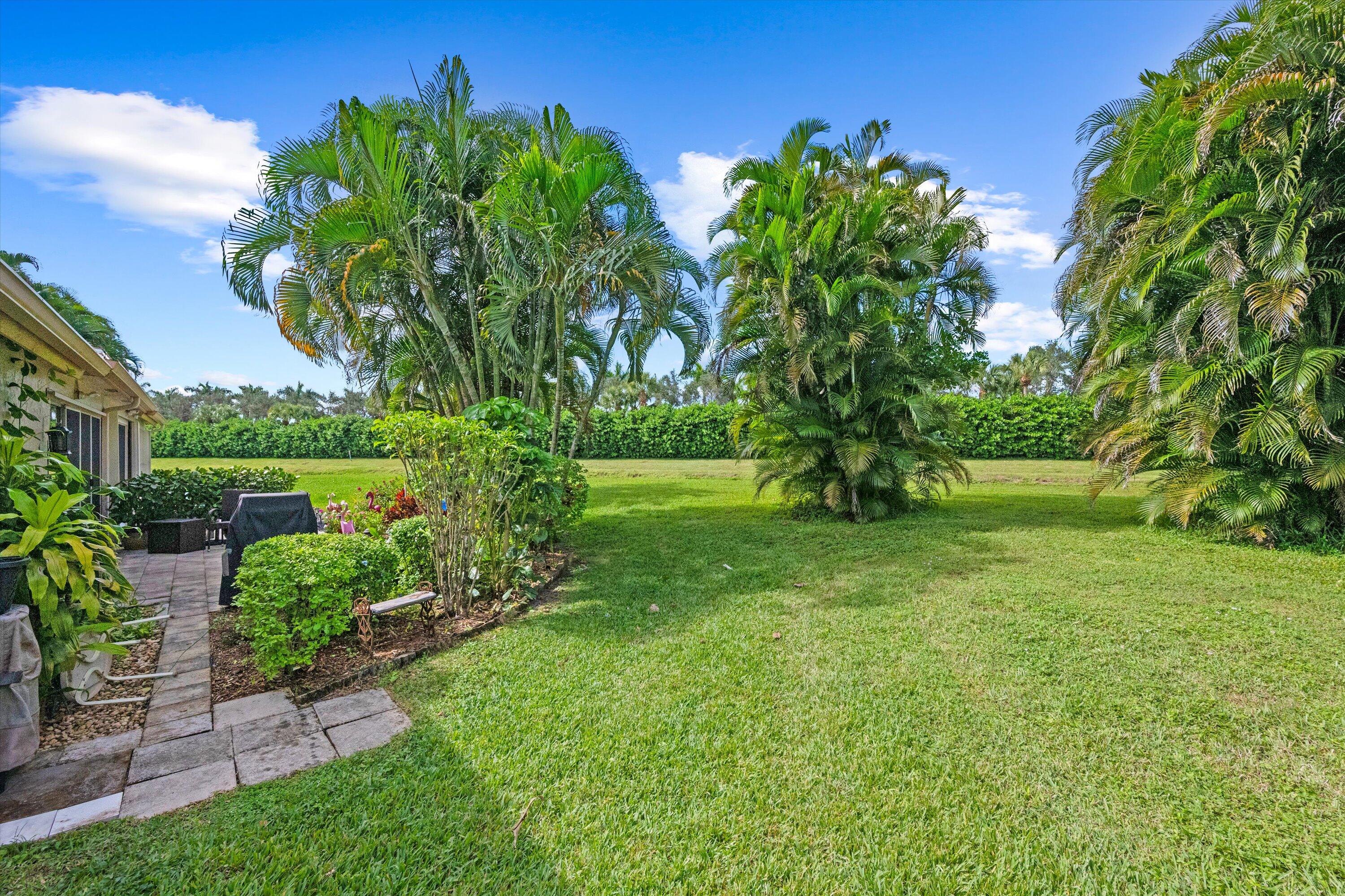 EMERALD POINTE 2 - Residential