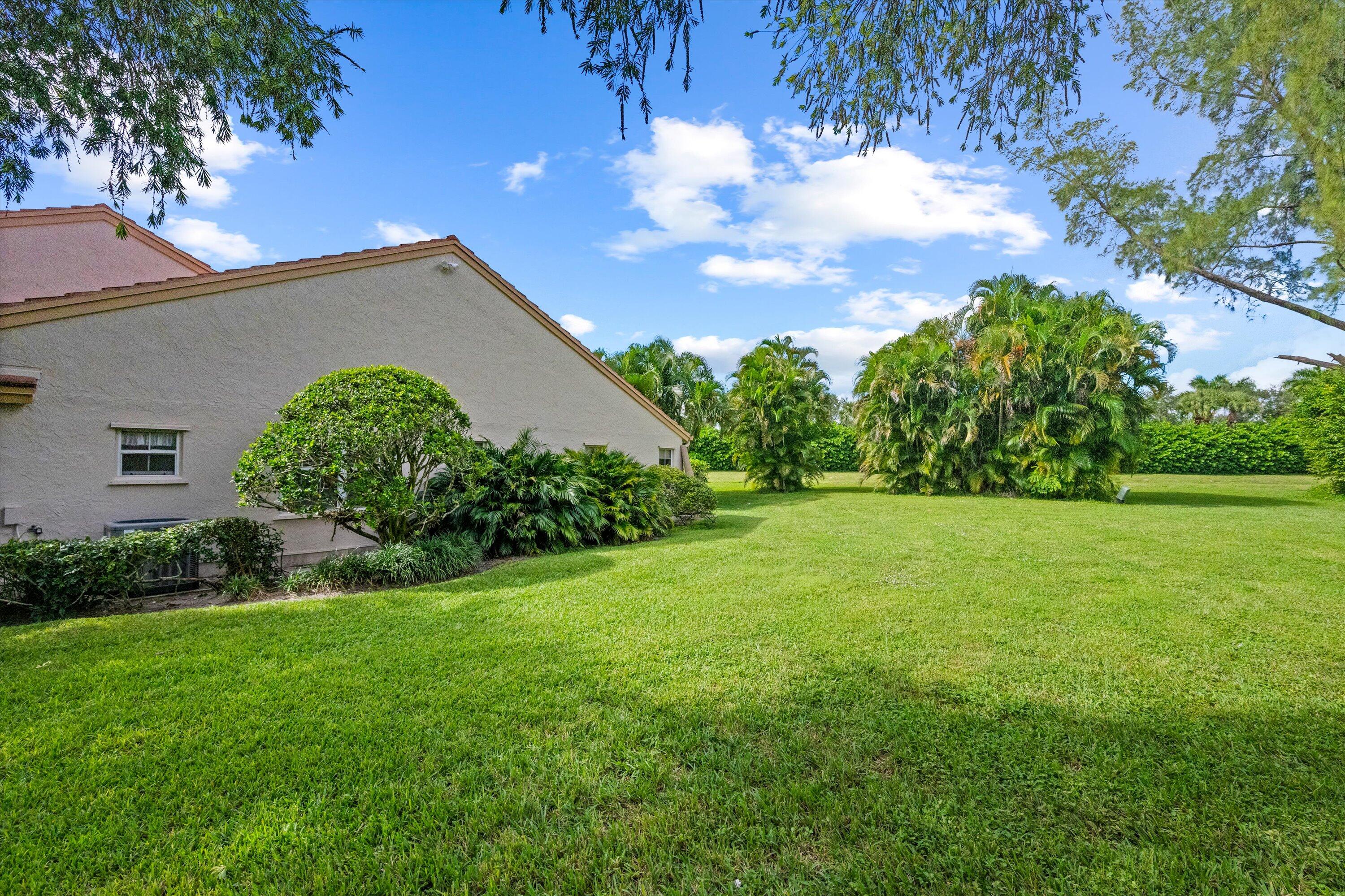 EMERALD POINTE 2 - Residential