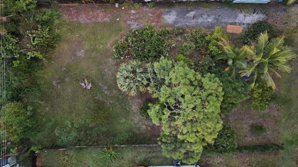 Photo of 6483 SE Sylvan Place, Hobe Sound, FL 33455 (MLS # R11140031)