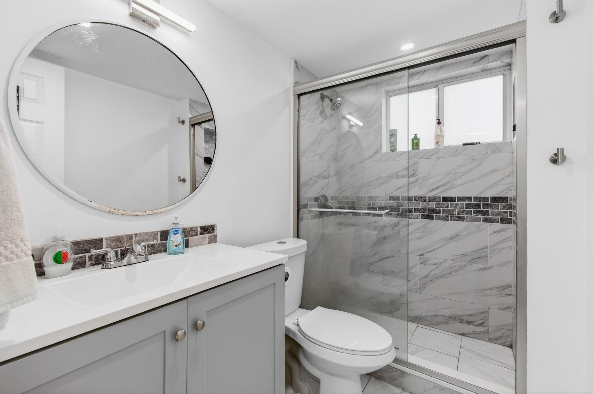 SOMMERSET CONDOMINIUMS - Residential