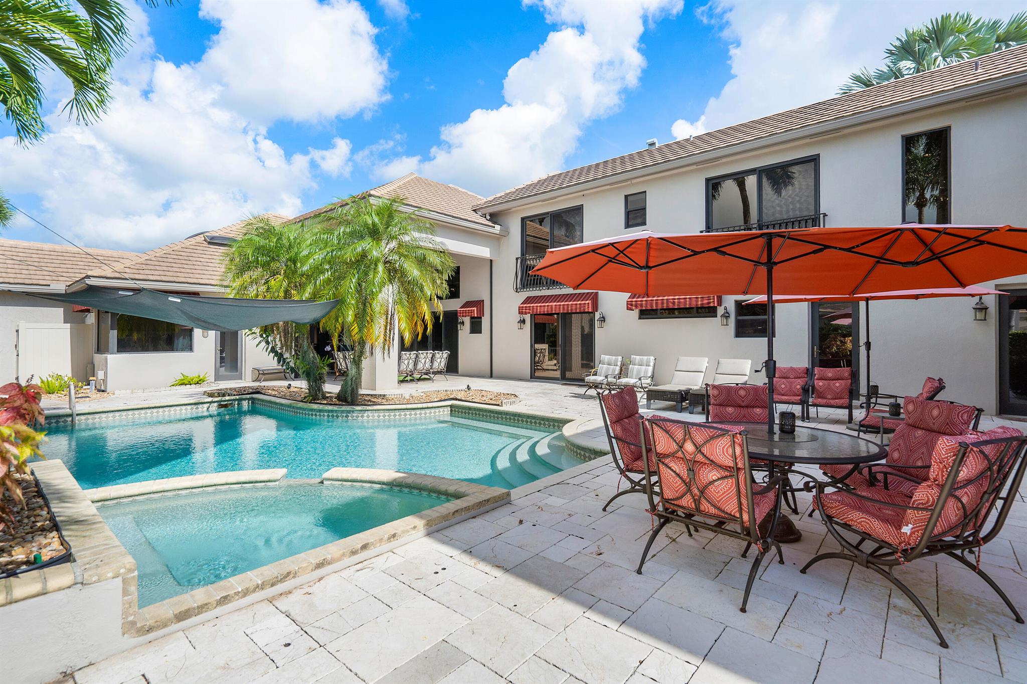 VINTAGE PLACE AT BROKEN S - Residential