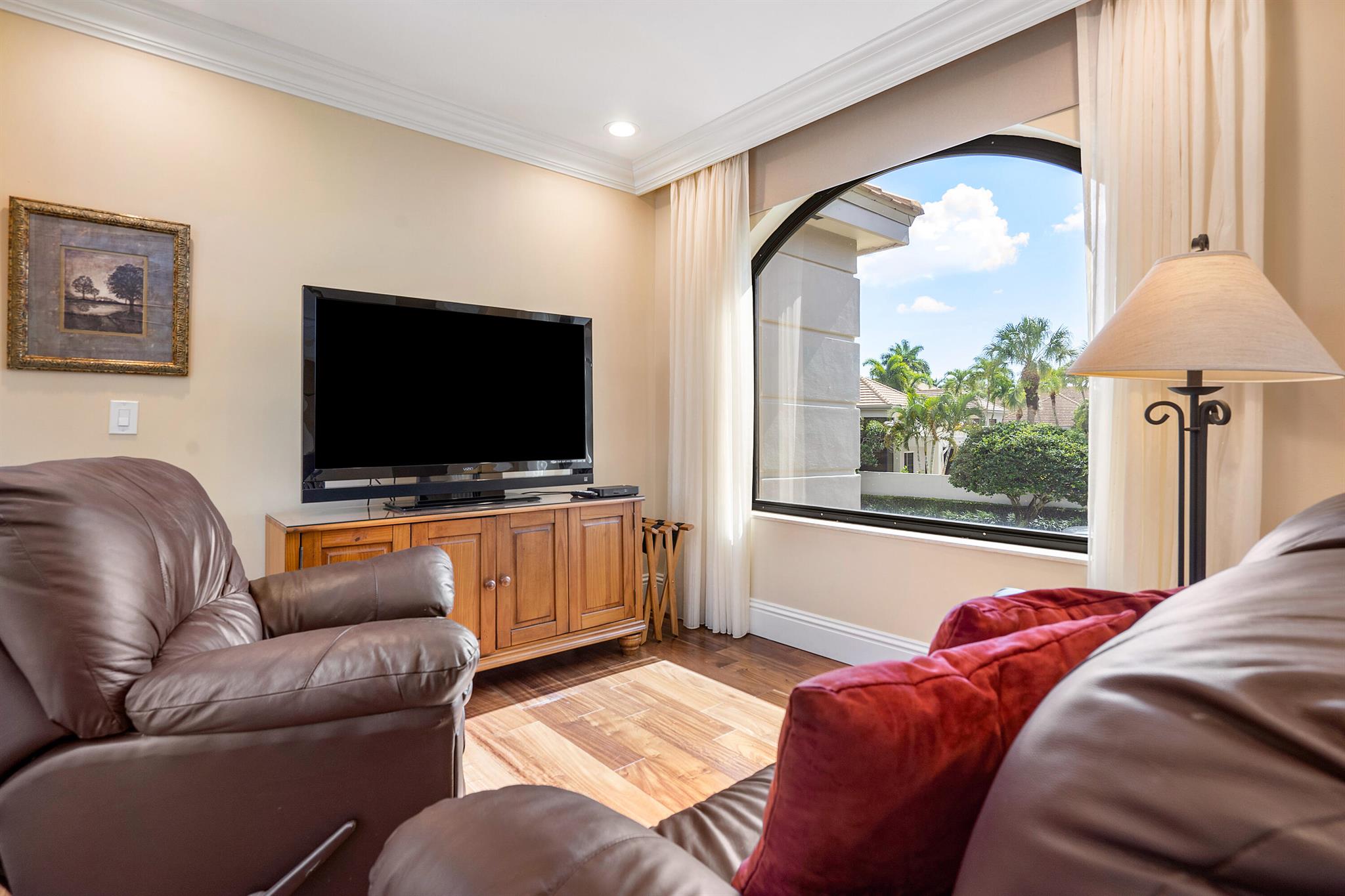 VINTAGE PLACE AT BROKEN S - Residential