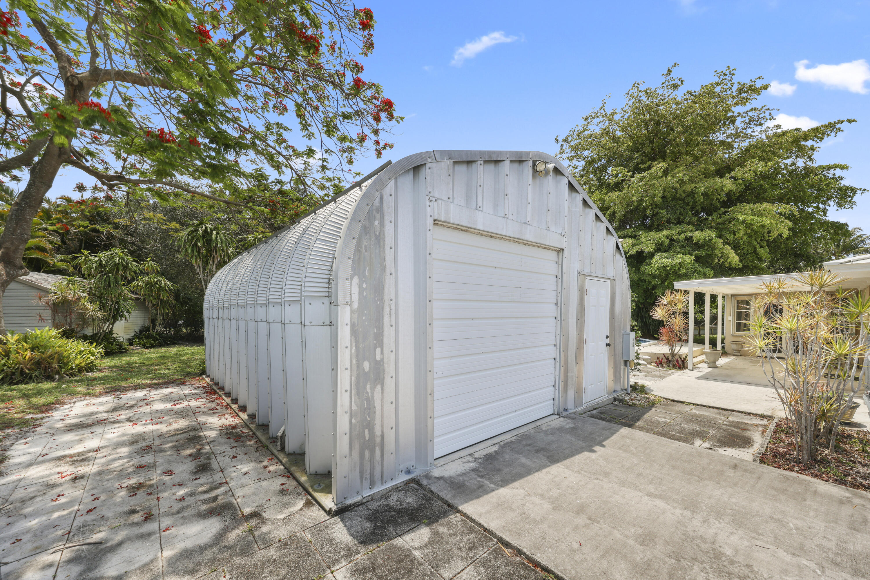 BOCA RATON SQUARE UNIT 19 - Residential