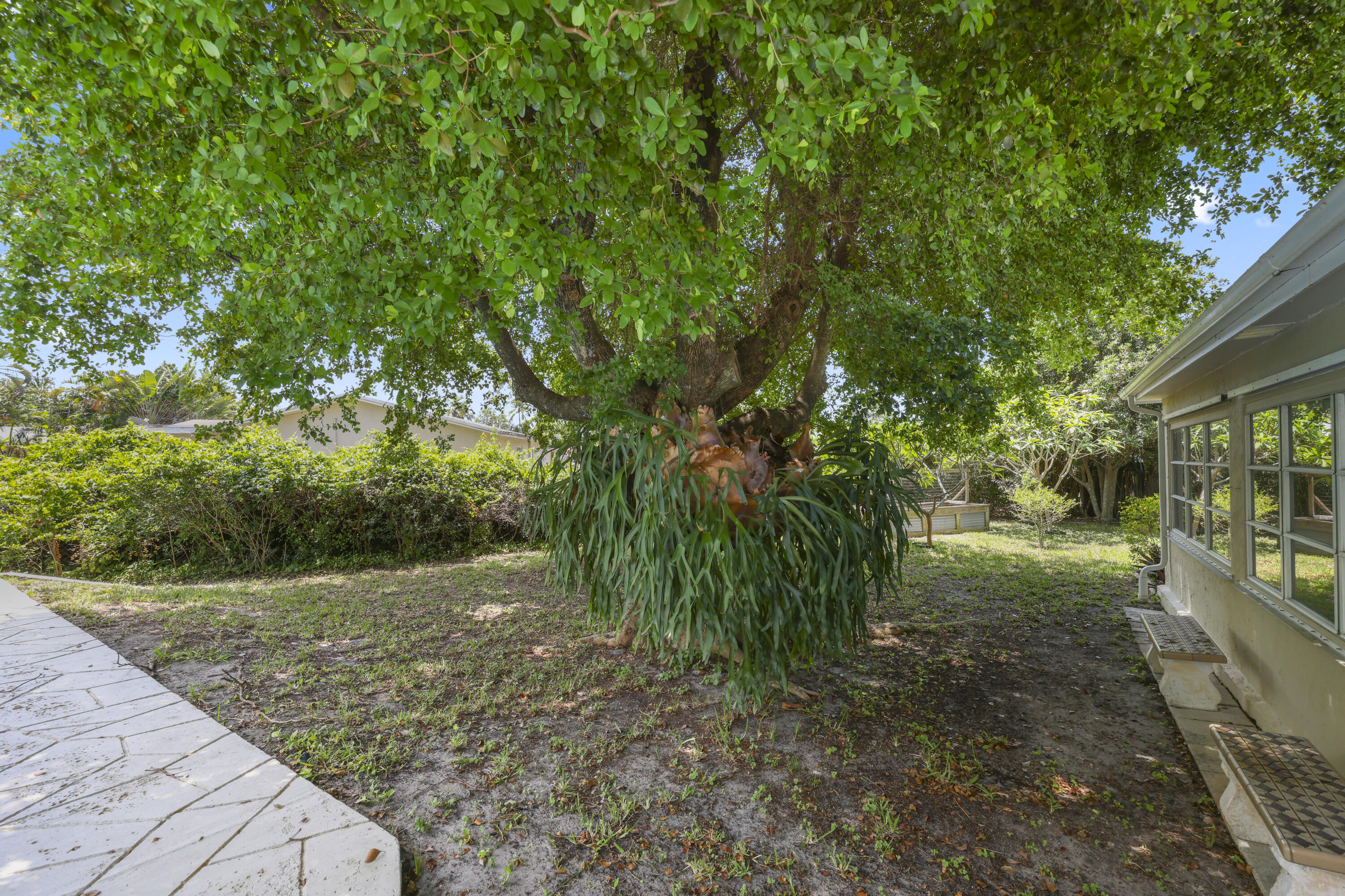 BOCA RATON SQUARE UNIT 19 - Residential