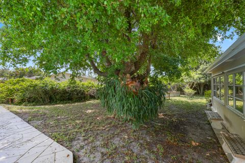 Tiny photo for 1720 SW 10th Street, Boca Raton, FL 33486 (MLS # B26023642)
