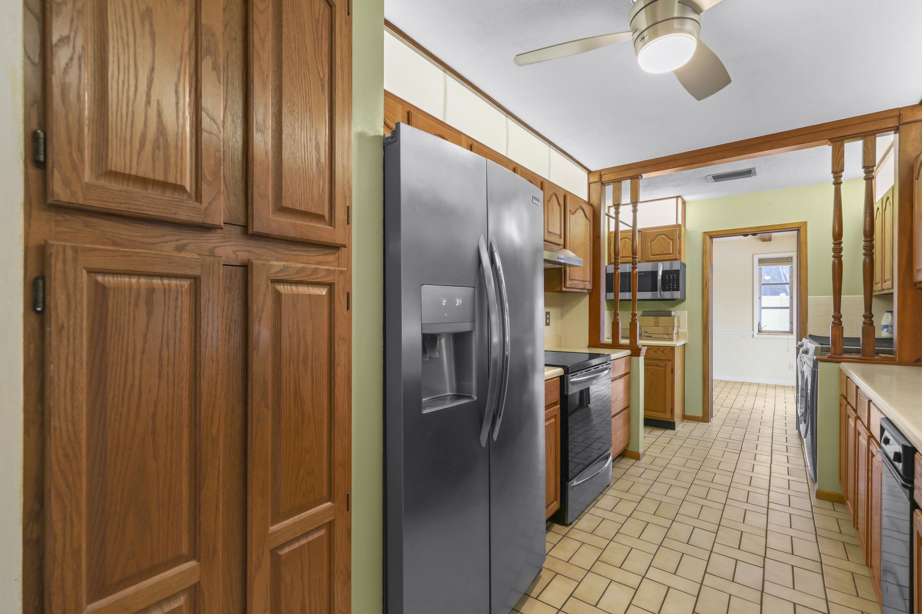 BOCA RATON SQUARE UNIT 19 - Residential