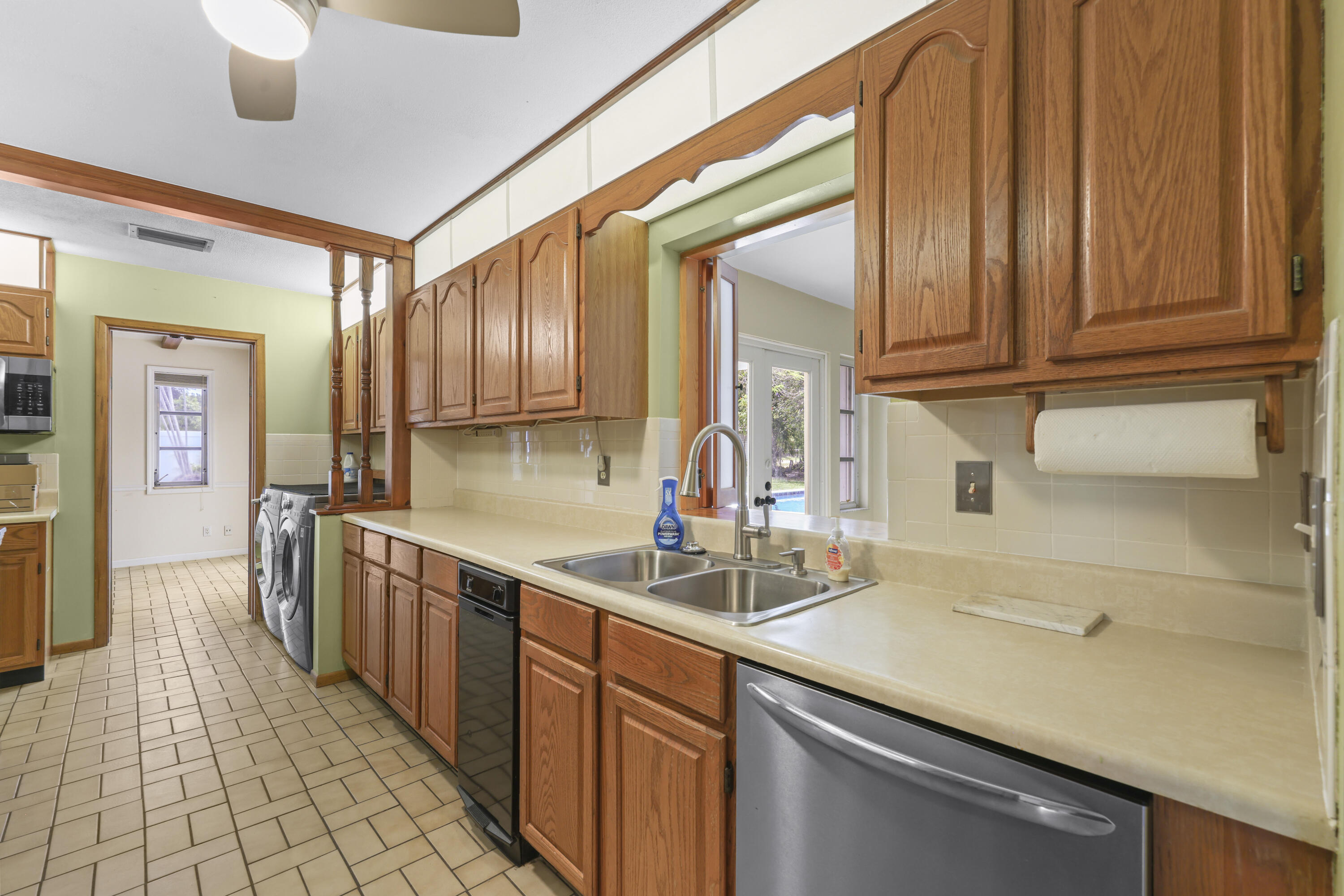 BOCA RATON SQUARE UNIT 19 - Residential