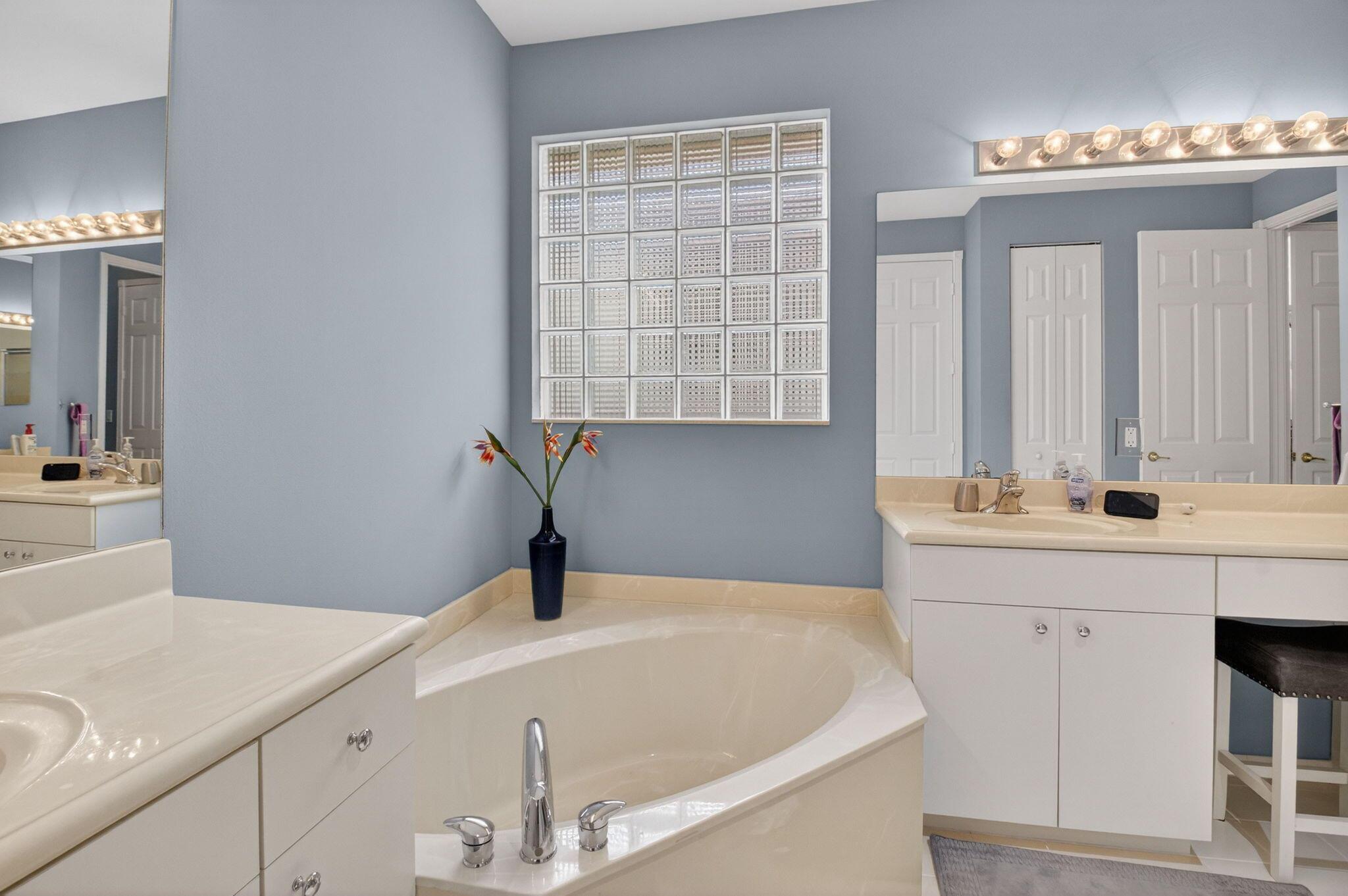 TIVOLI ISLES PUD/FOUR SEA - Residential