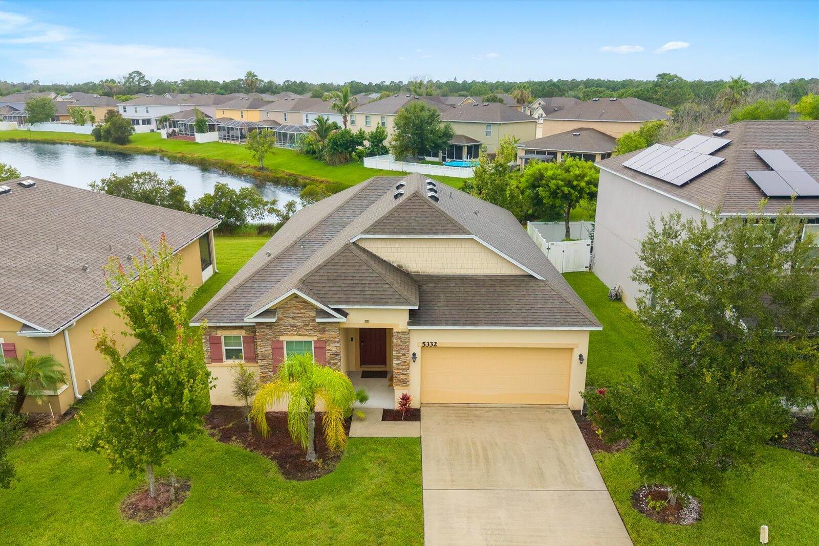 View photos, virtual tours, details... 5332 NW WISK FERN Circle