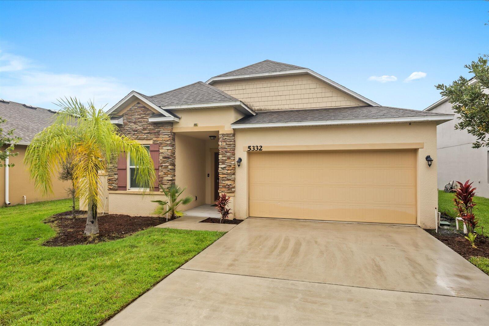 View photos, virtual tours, details... 5332 NW WISK FERN Circle