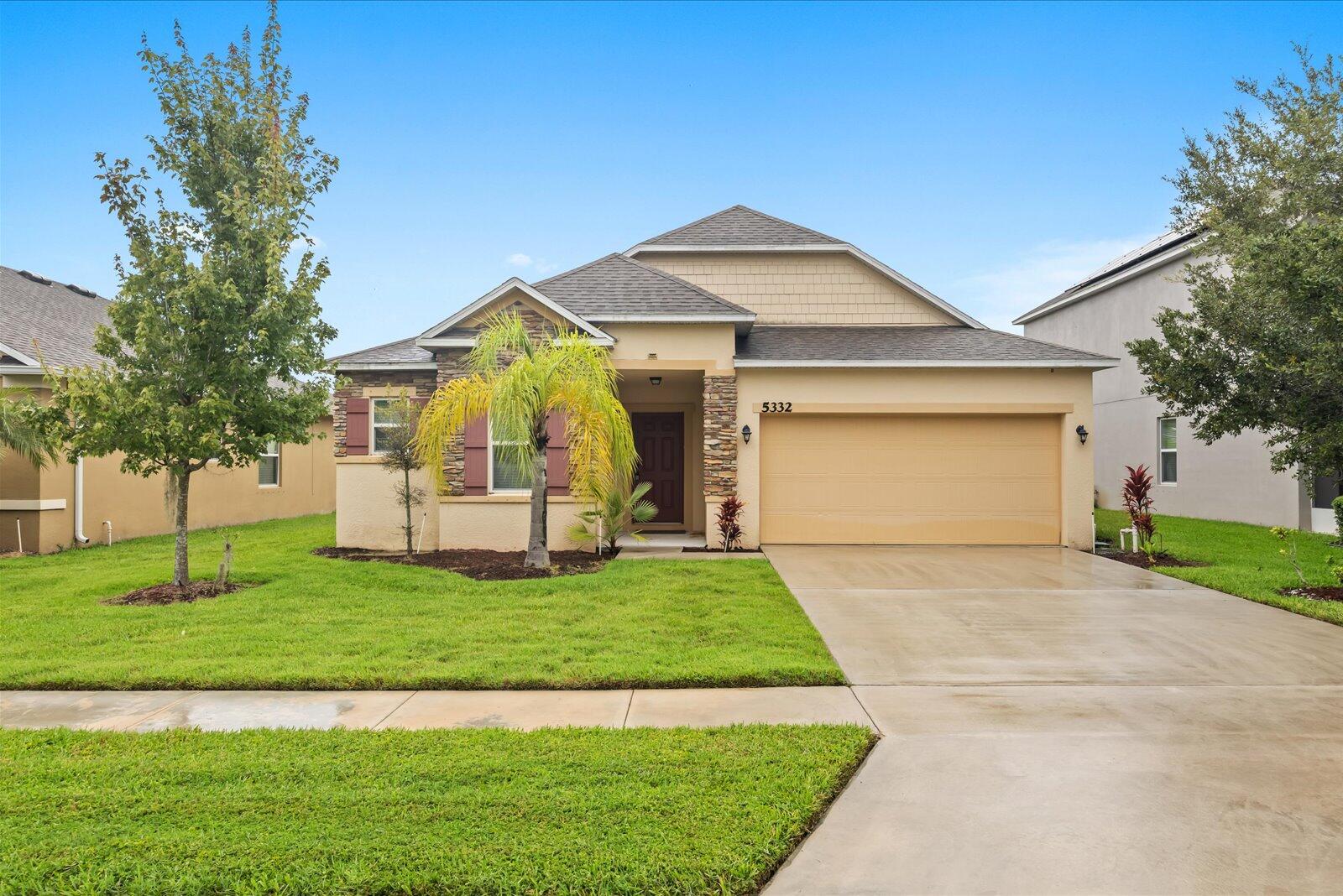 View photos, virtual tours, details... 5332 NW WISK FERN Circle