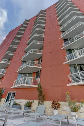 SLADE CONDO - Residential