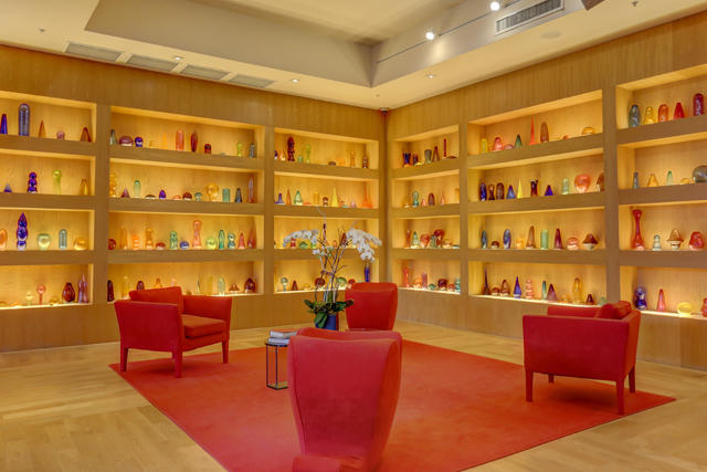 SLADE CONDO - Residential