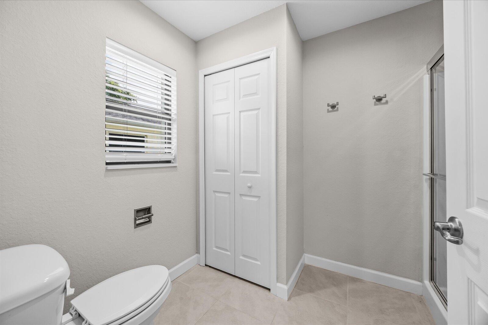 SPANISH LAKES FAIRWAYS LEASEHOLD ESTATES - Residential