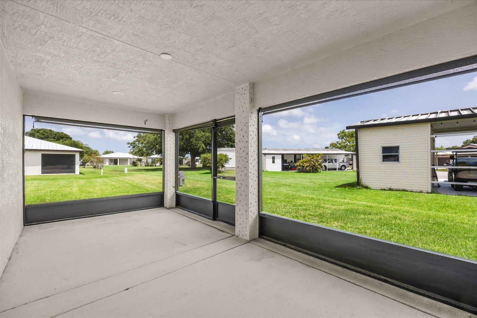 SPANISH LAKES FAIRWAYS LEASEHOLD ESTATES - Residential