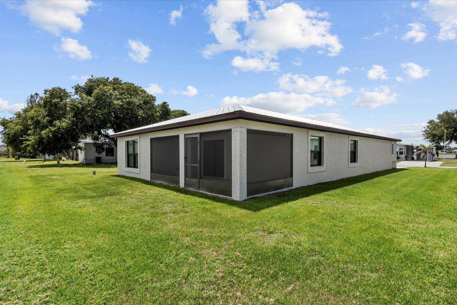 SPANISH LAKES FAIRWAYS LEASEHOLD ESTATES - Residential