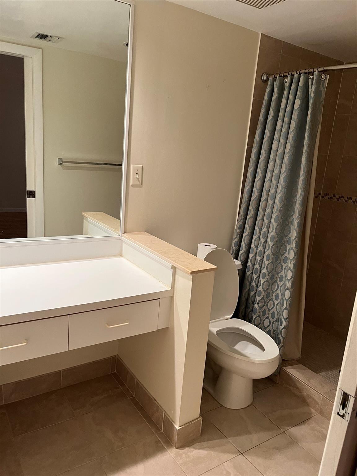 Jasmine Lakes I Condo - Residential Lease