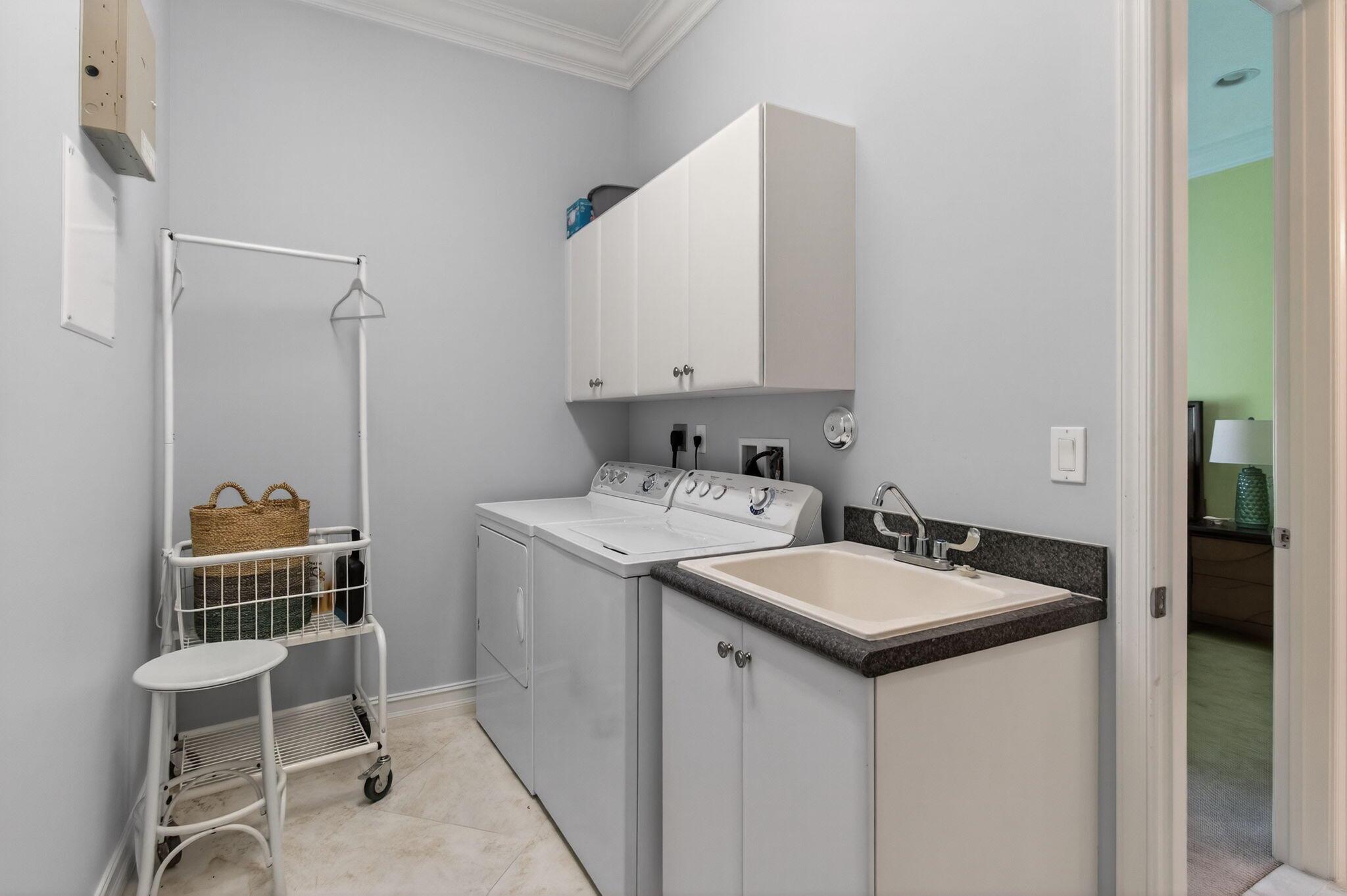 VALENCIA RESERVE - Residential