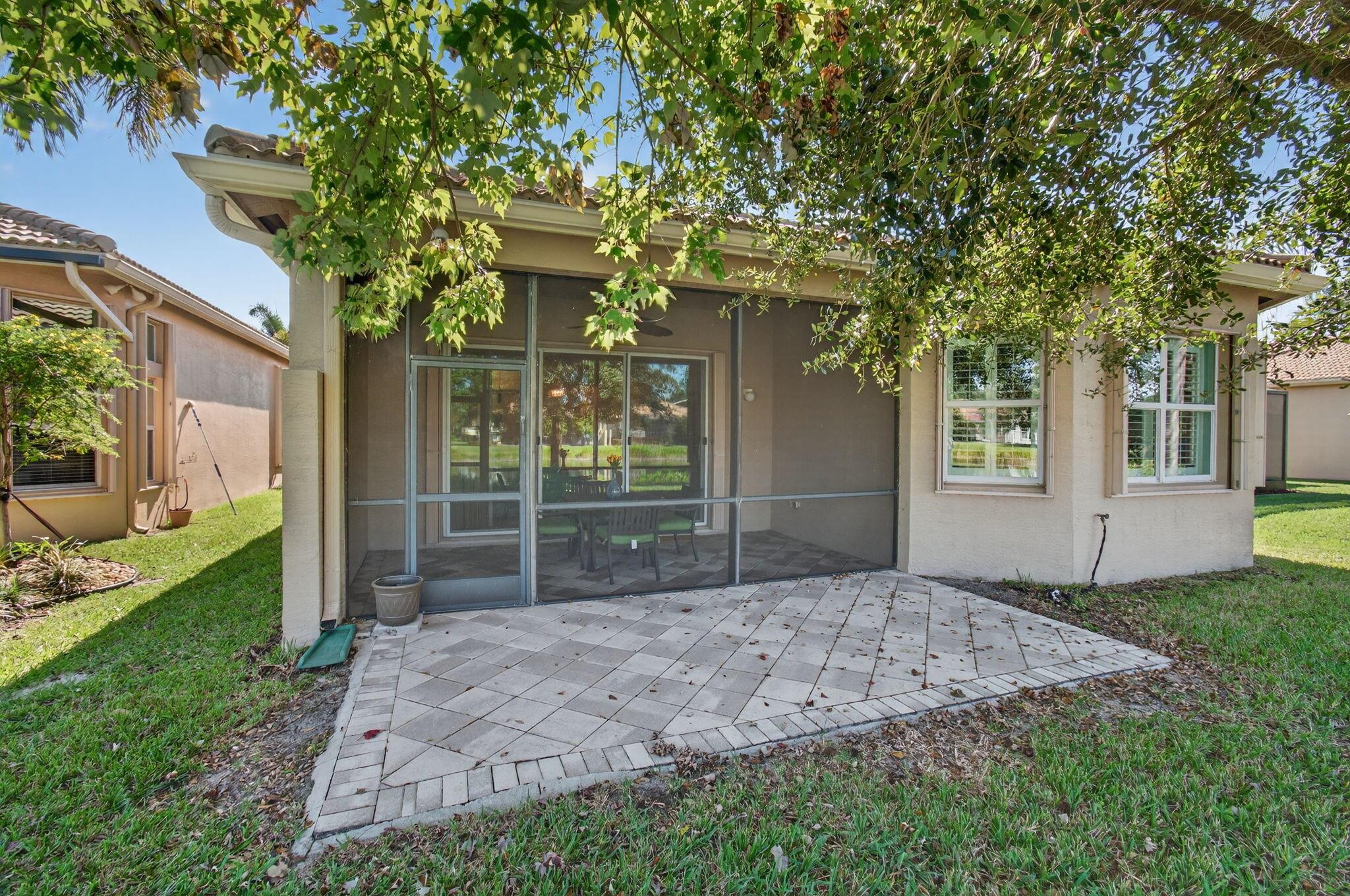 VALENCIA RESERVE - Residential