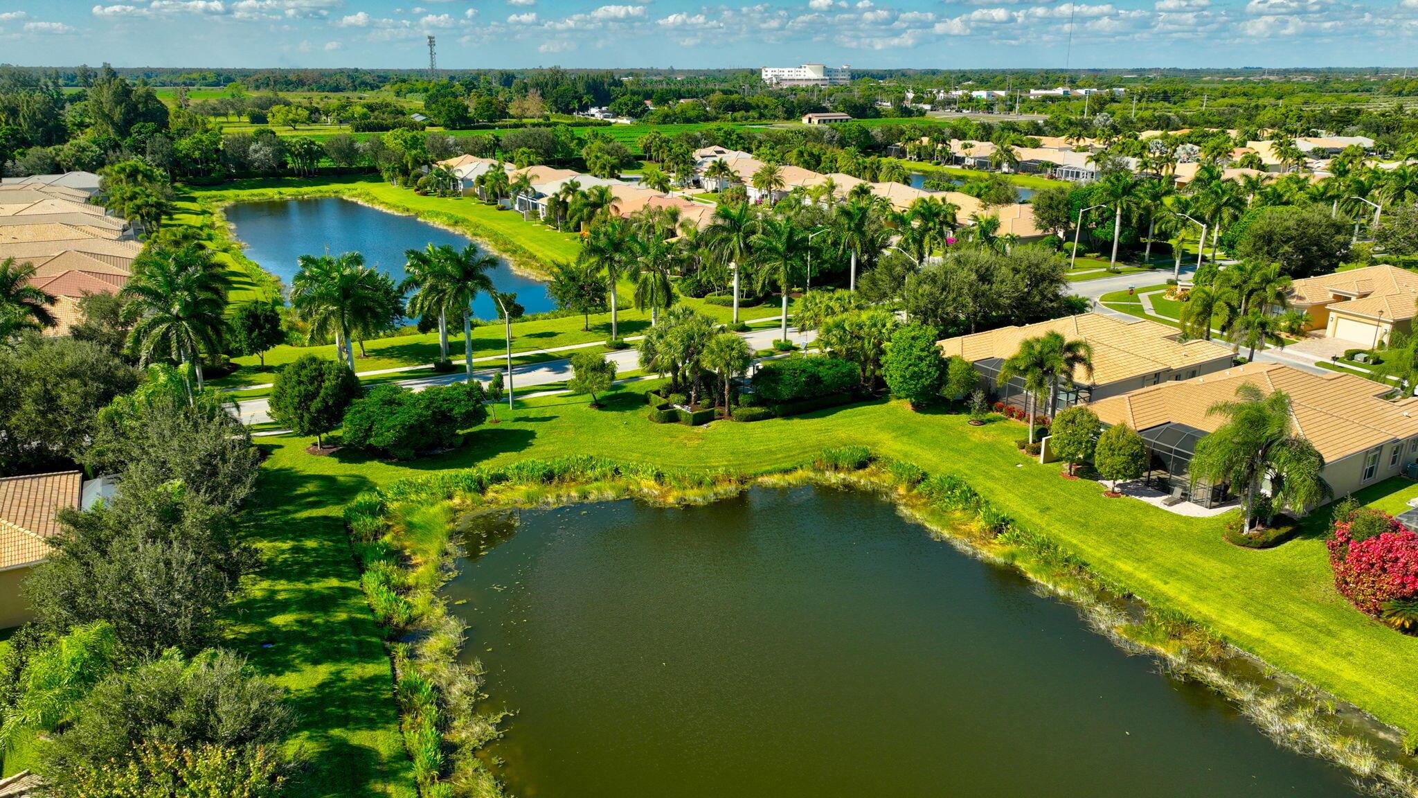 VALENCIA RESERVE - Residential