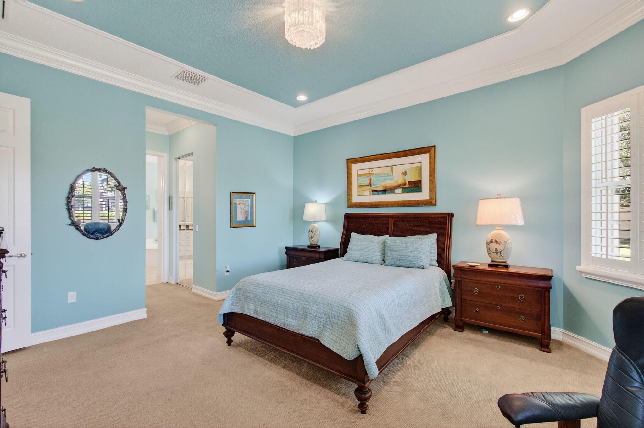 VALENCIA RESERVE - Residential