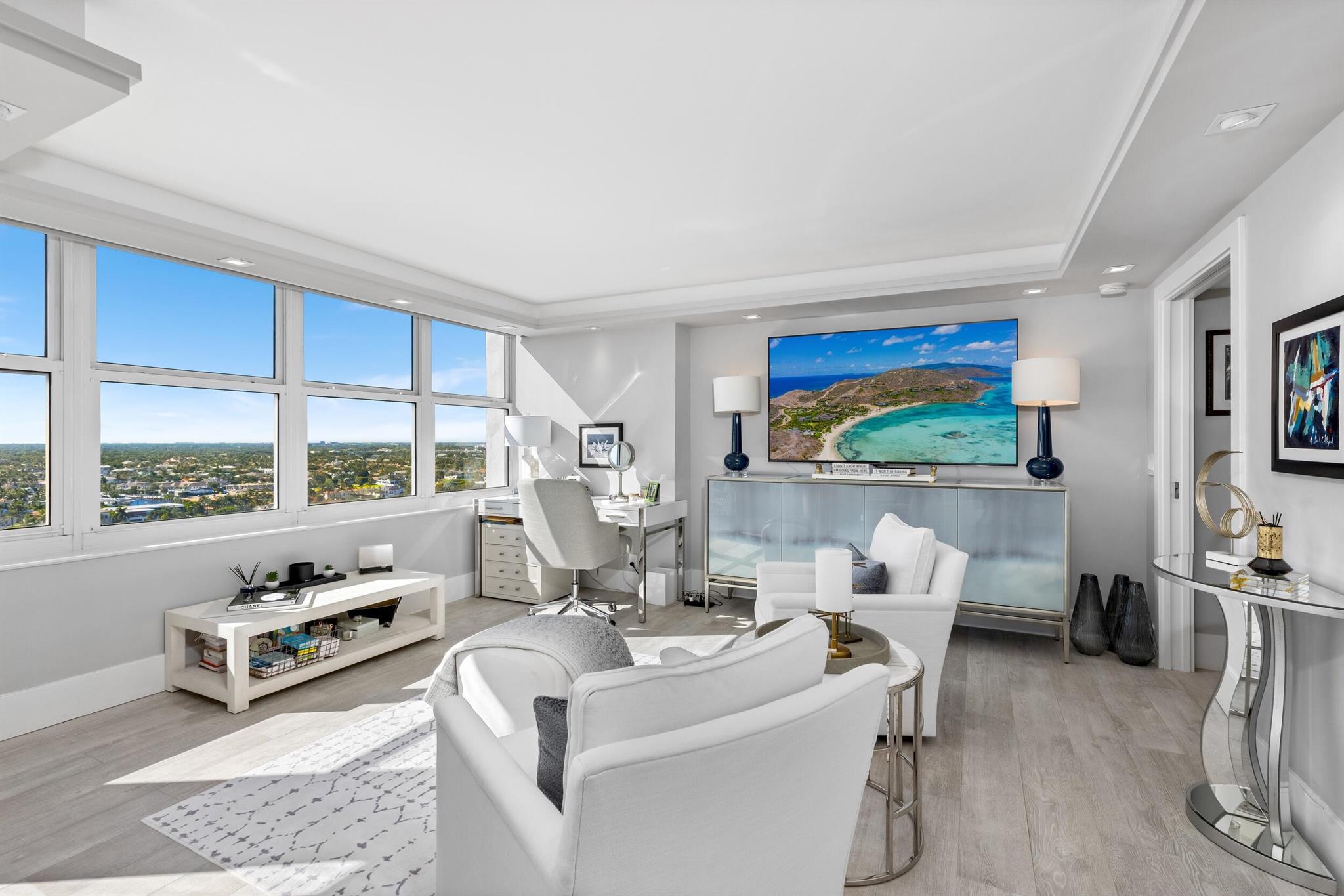 OCEAN TOWERS CONDO - Residential