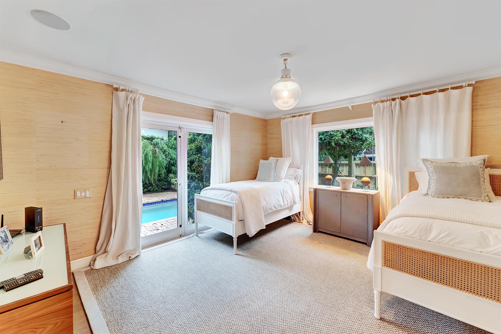 SEESTEDT STEVENS - Residential