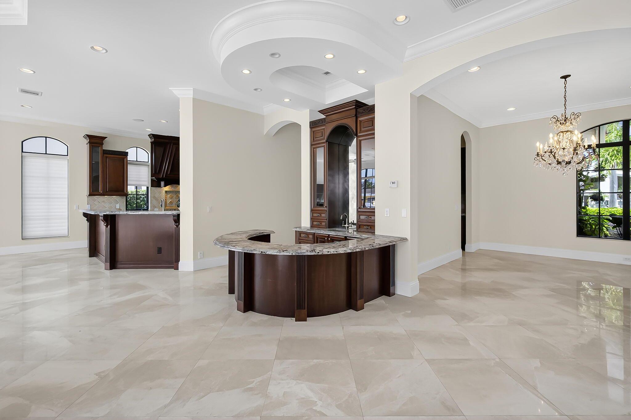 BOCA HARBOUR - Residential