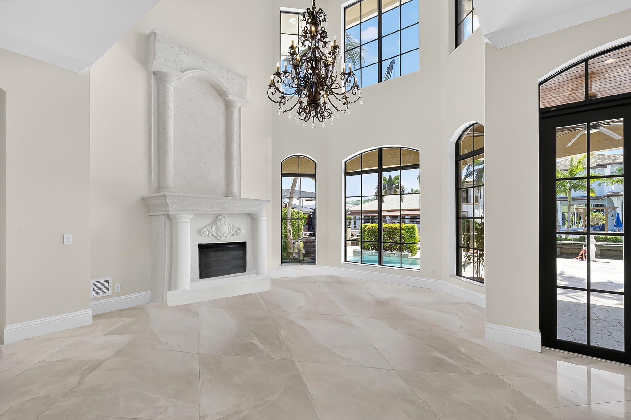 BOCA HARBOUR - Residential