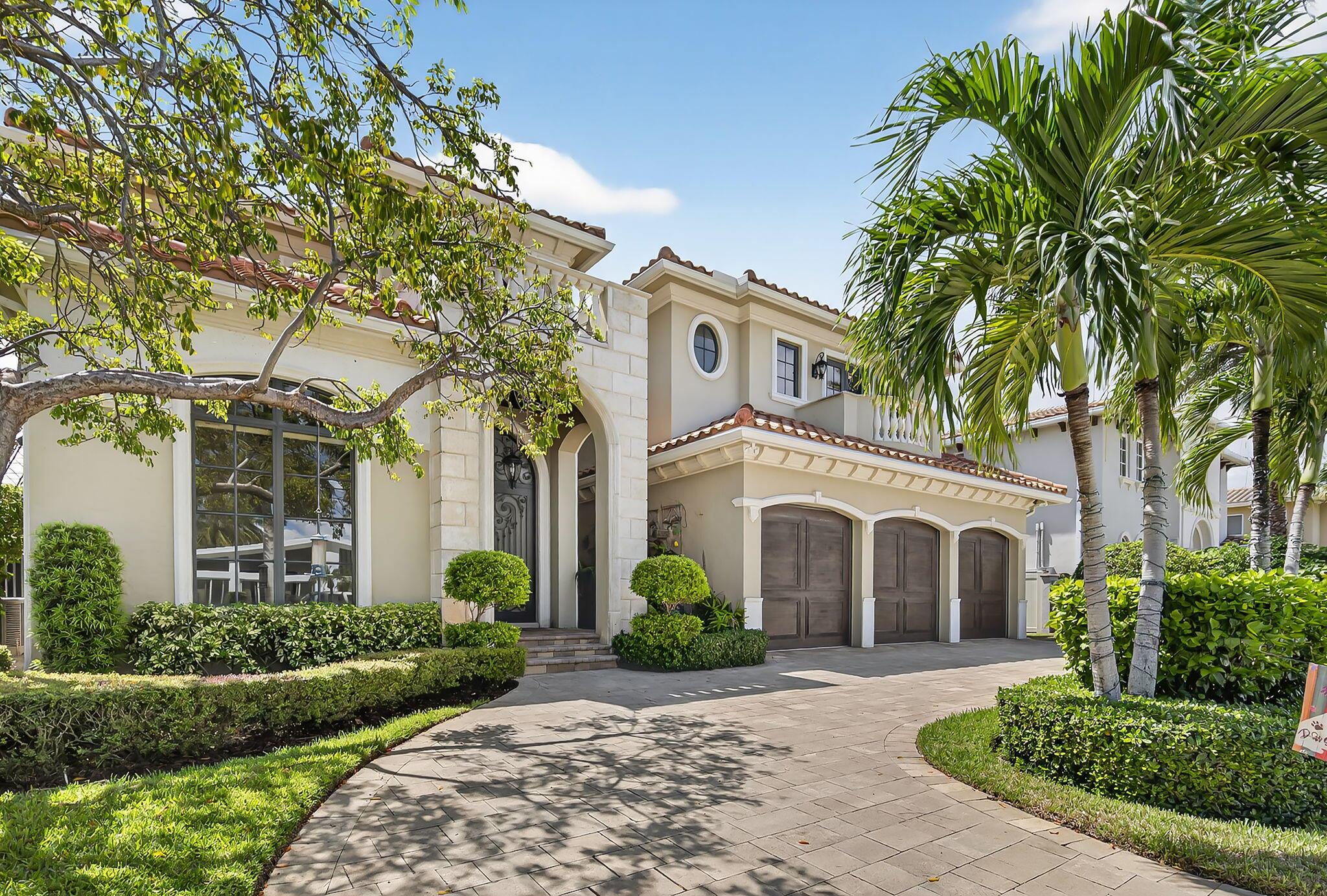 BOCA HARBOUR - Residential